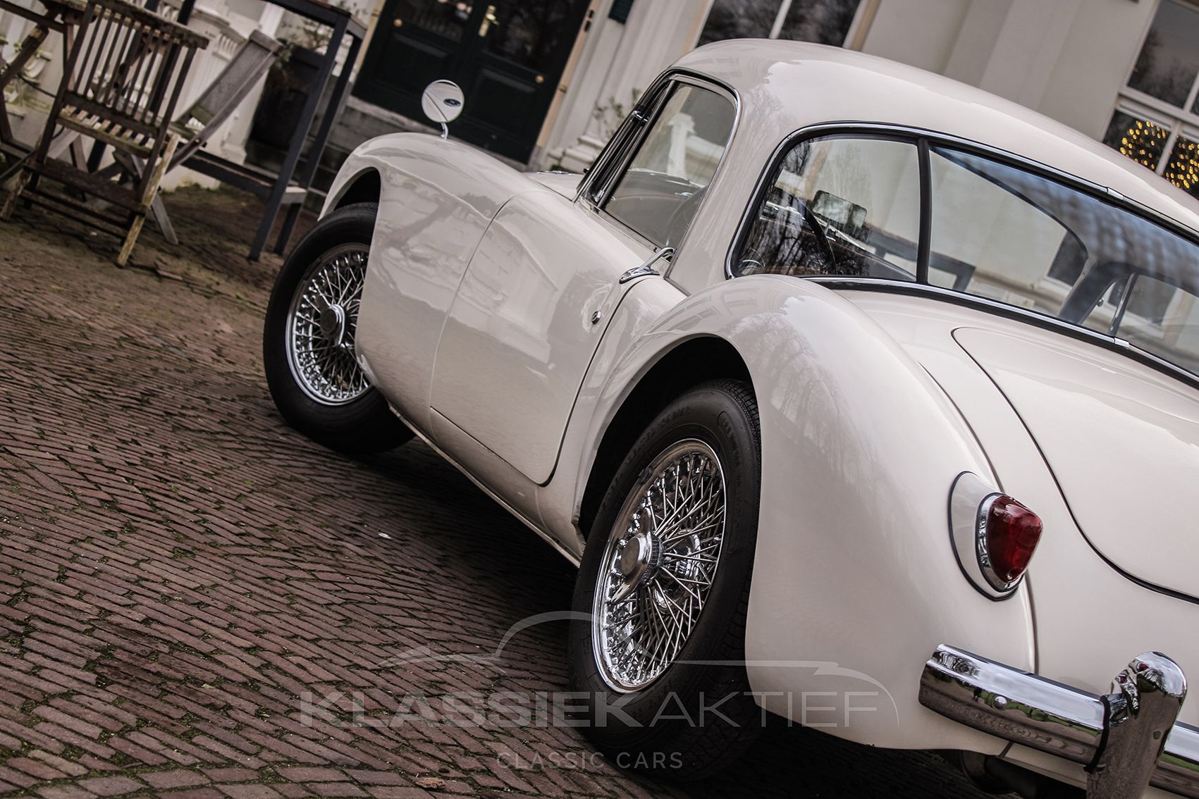 Beautiful MGA Coupe 1500 MK1, foto 2