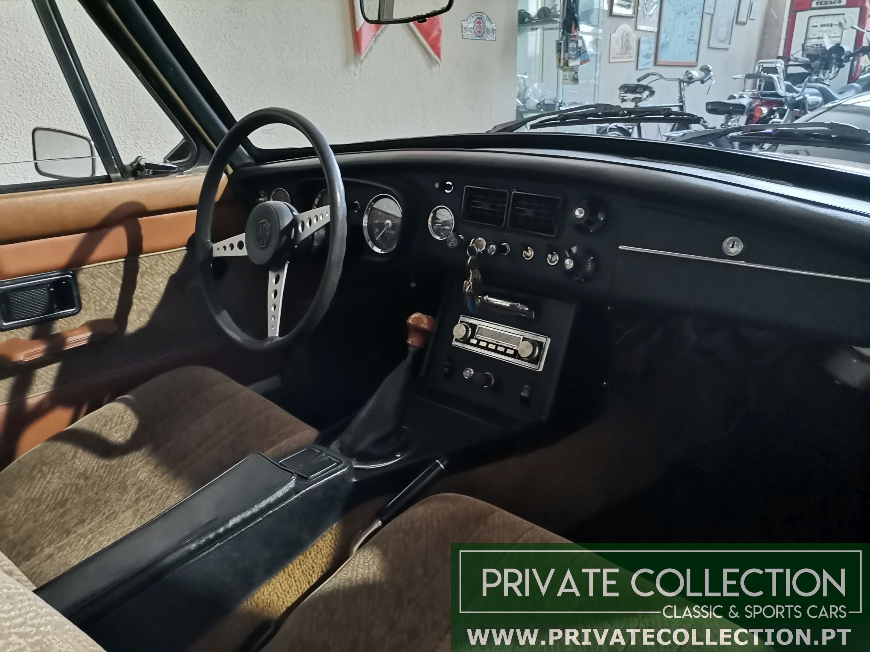 MGB GT " BRONZE YELLOW", foto 6