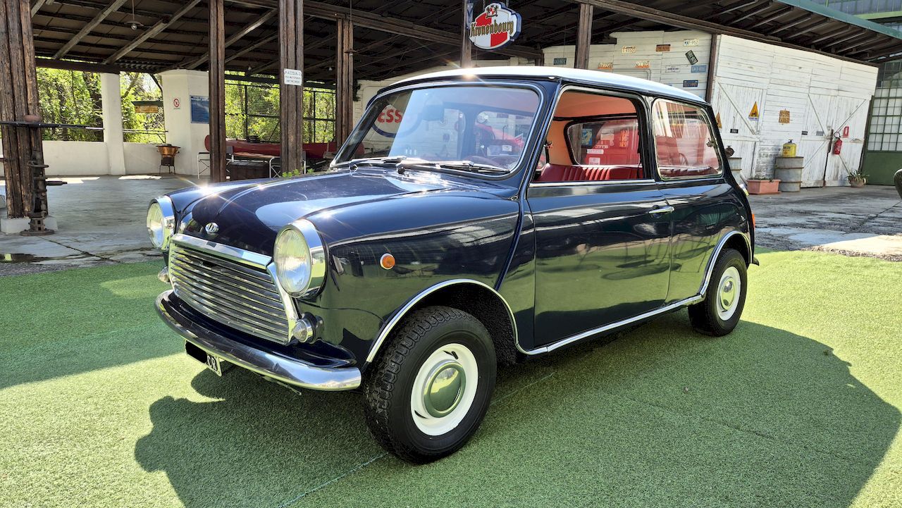 Mini de collection à vendre - Annonces lesAnciennes