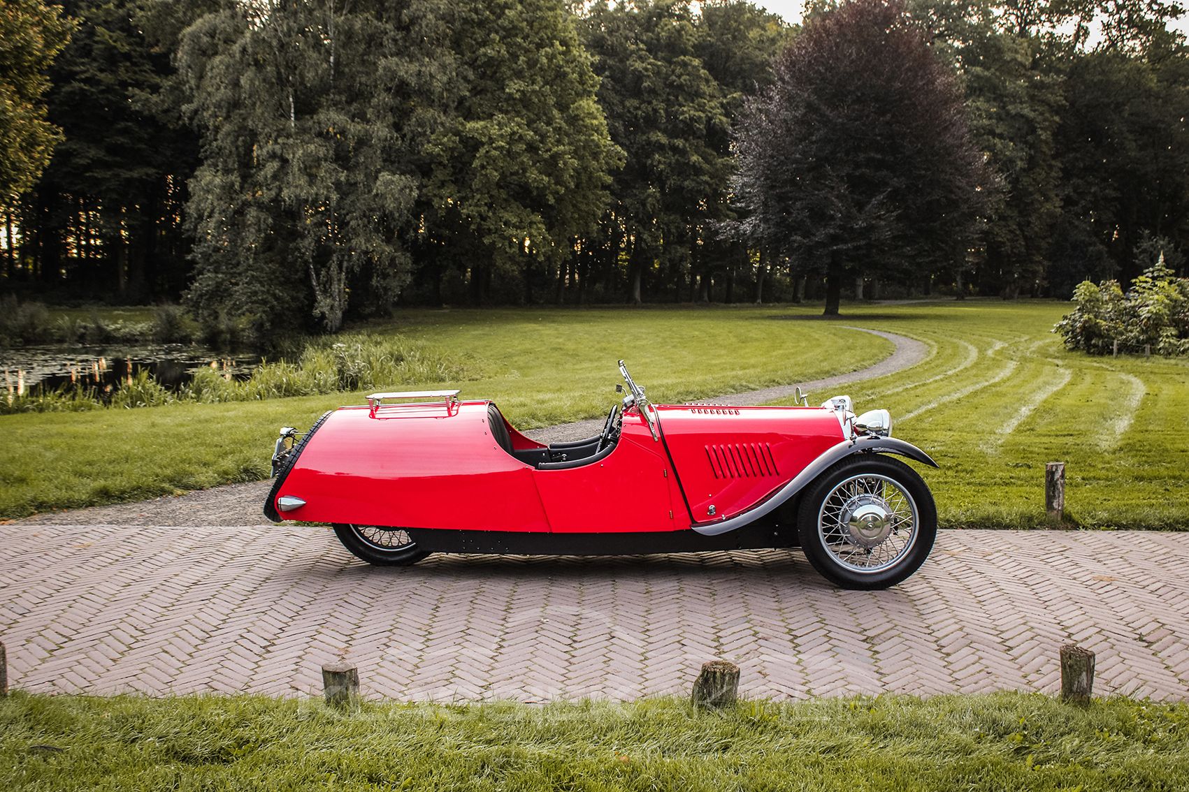 Unique Morgan F Super 3-Wheeler in pristine new conditon, foto 12