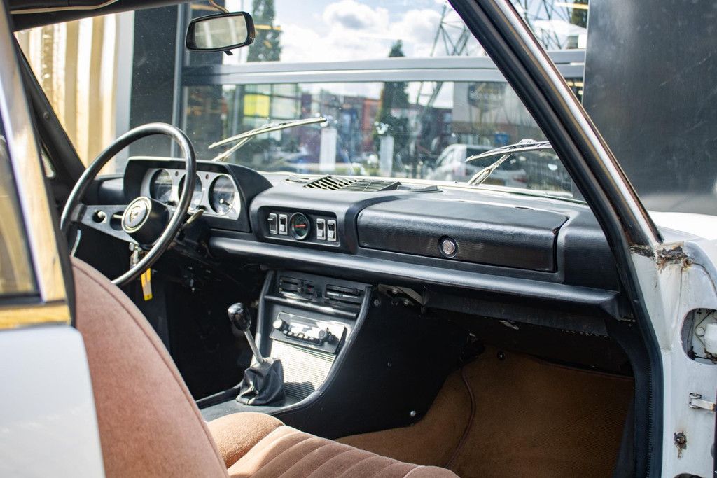 1970 Peugeot 504 Coupe injectie, foto 8