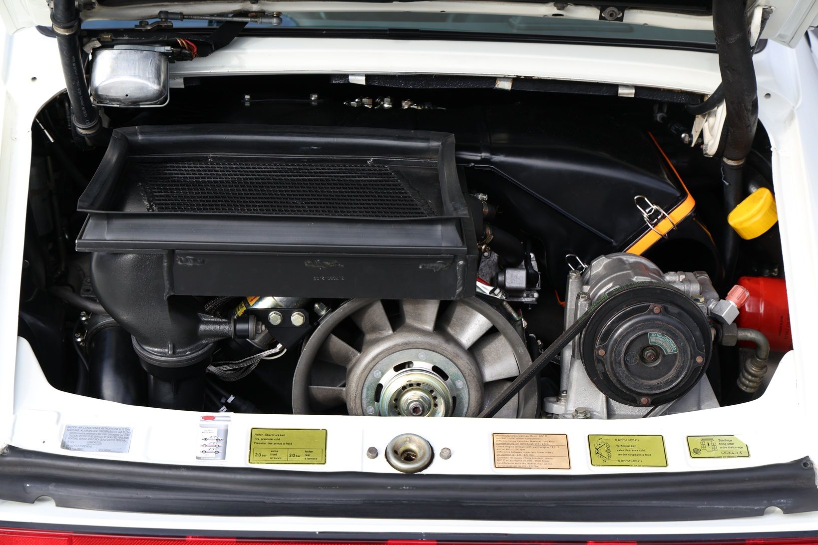 Porsche 911 / 930 Turbo Coupé LHD, foto 4