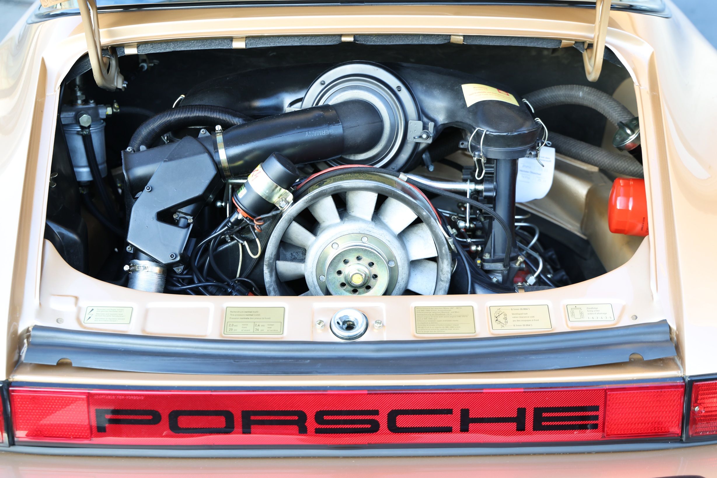 Porsche 911 Targa 2.7 MFI LHD, foto 4