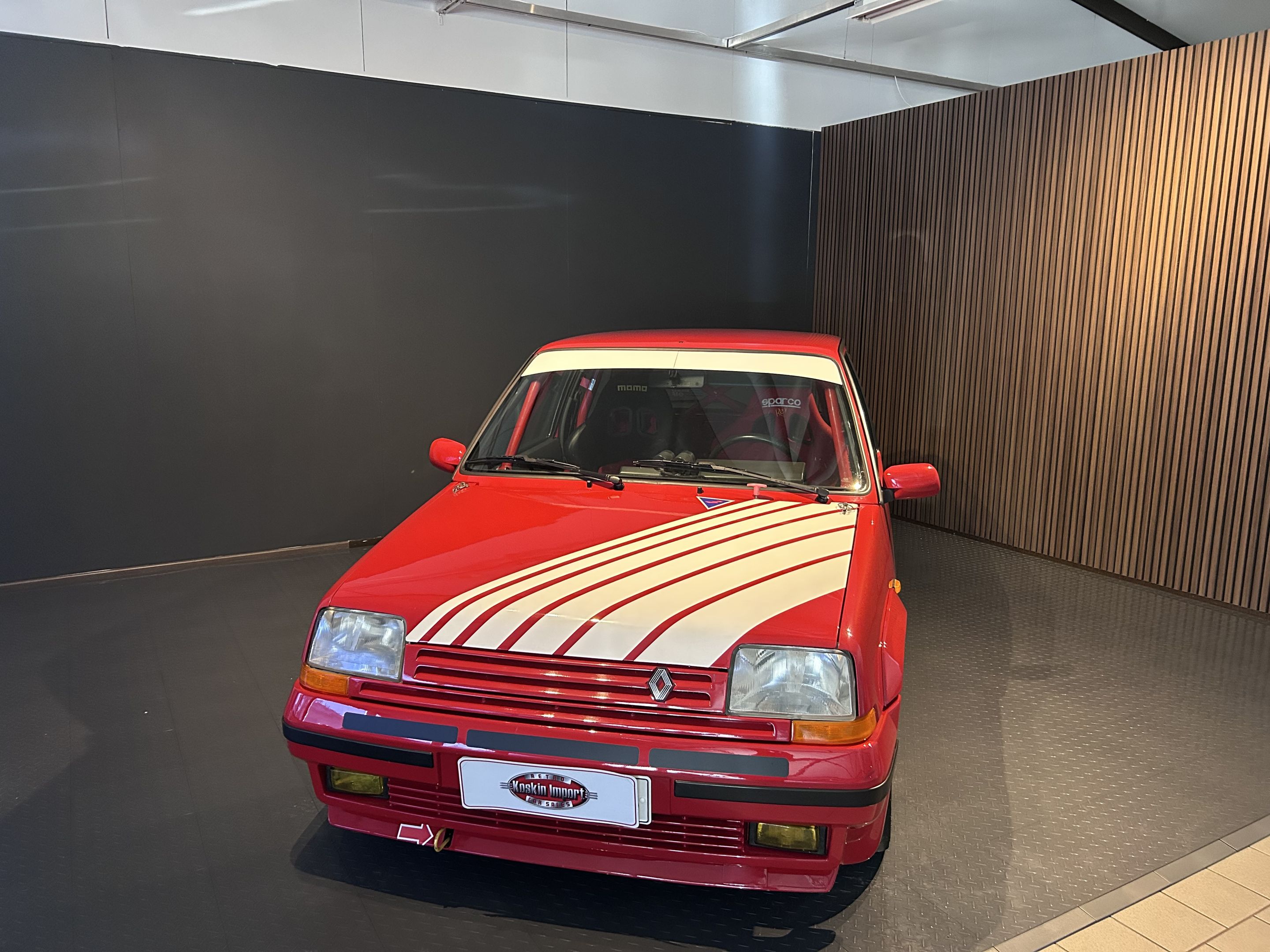 Renault 5 GT Turbo 1988, foto 2