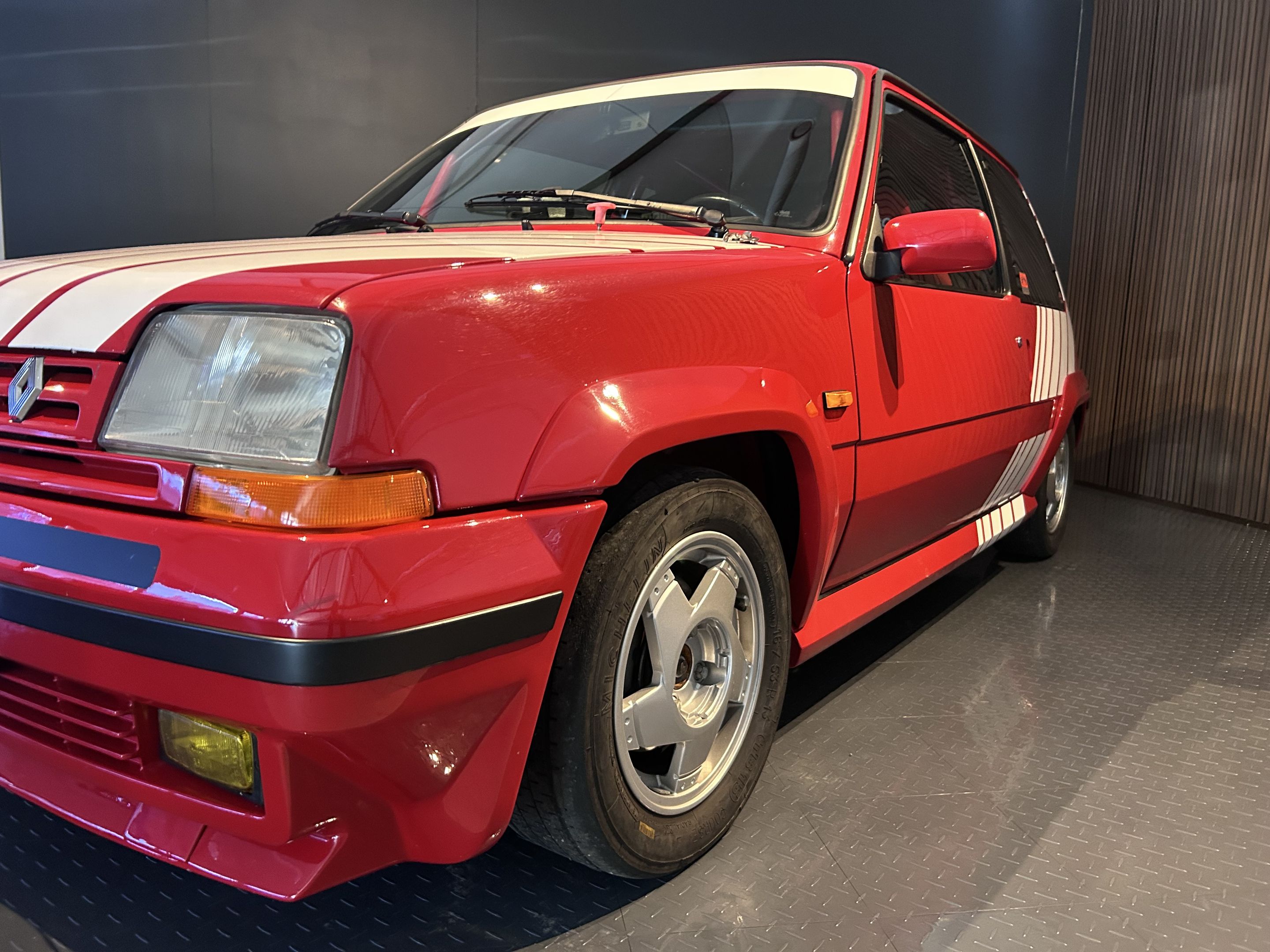 Renault 5 GT Turbo 1988, foto 5