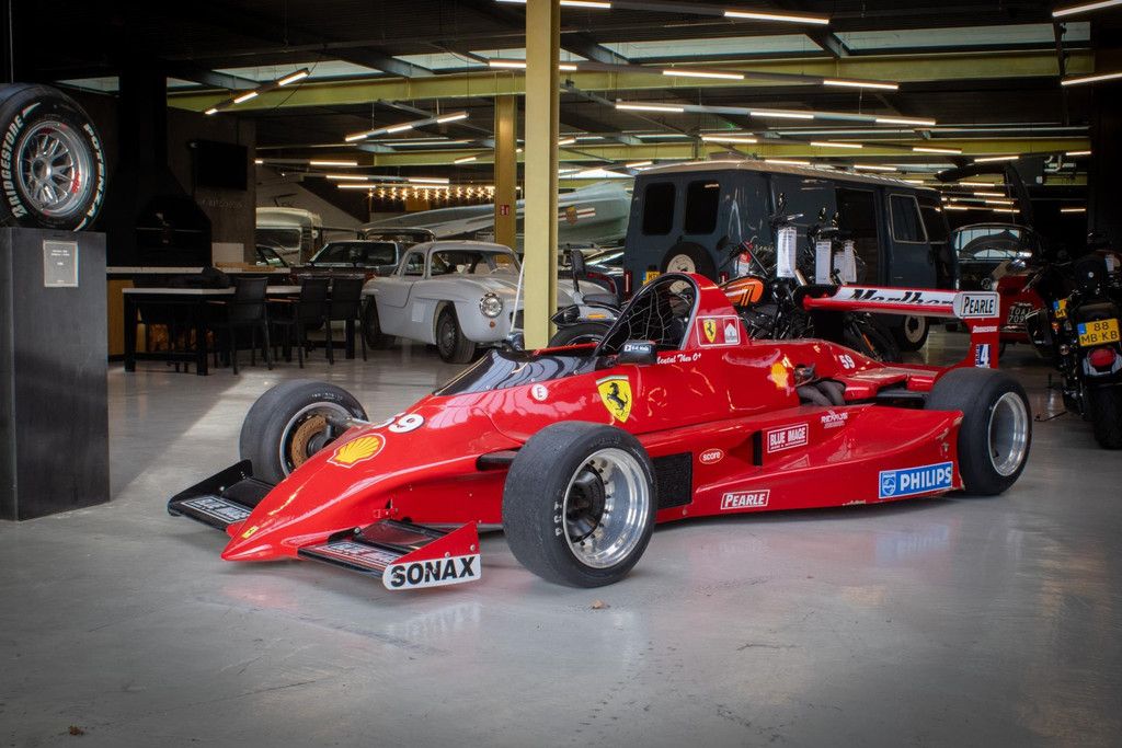 1989 Reynard 89F Ex-Mental Theo | Ferrari Rosso Corsa, foto 1