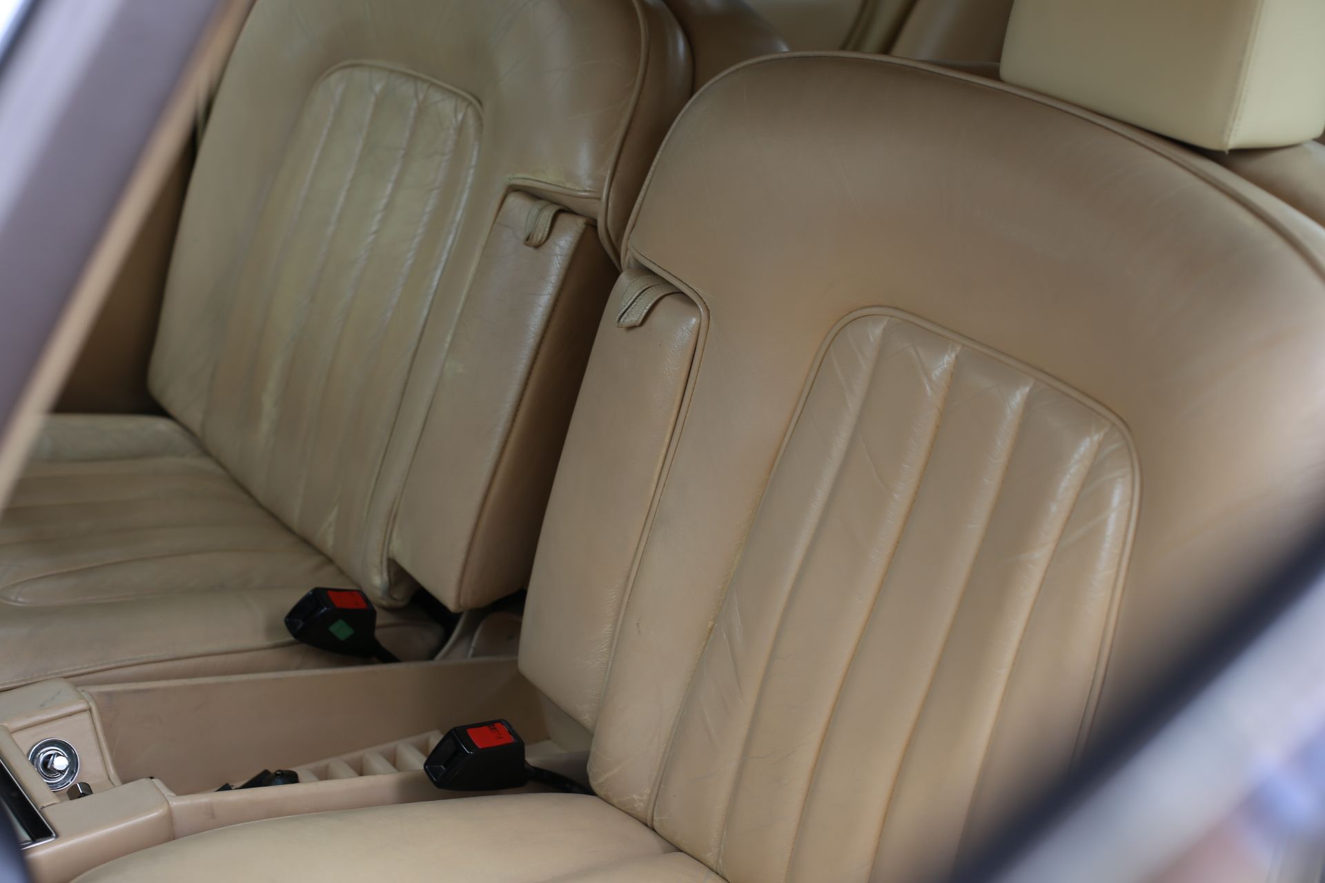 A luxurious Rolls Royce Silver Shadow II, foto 8