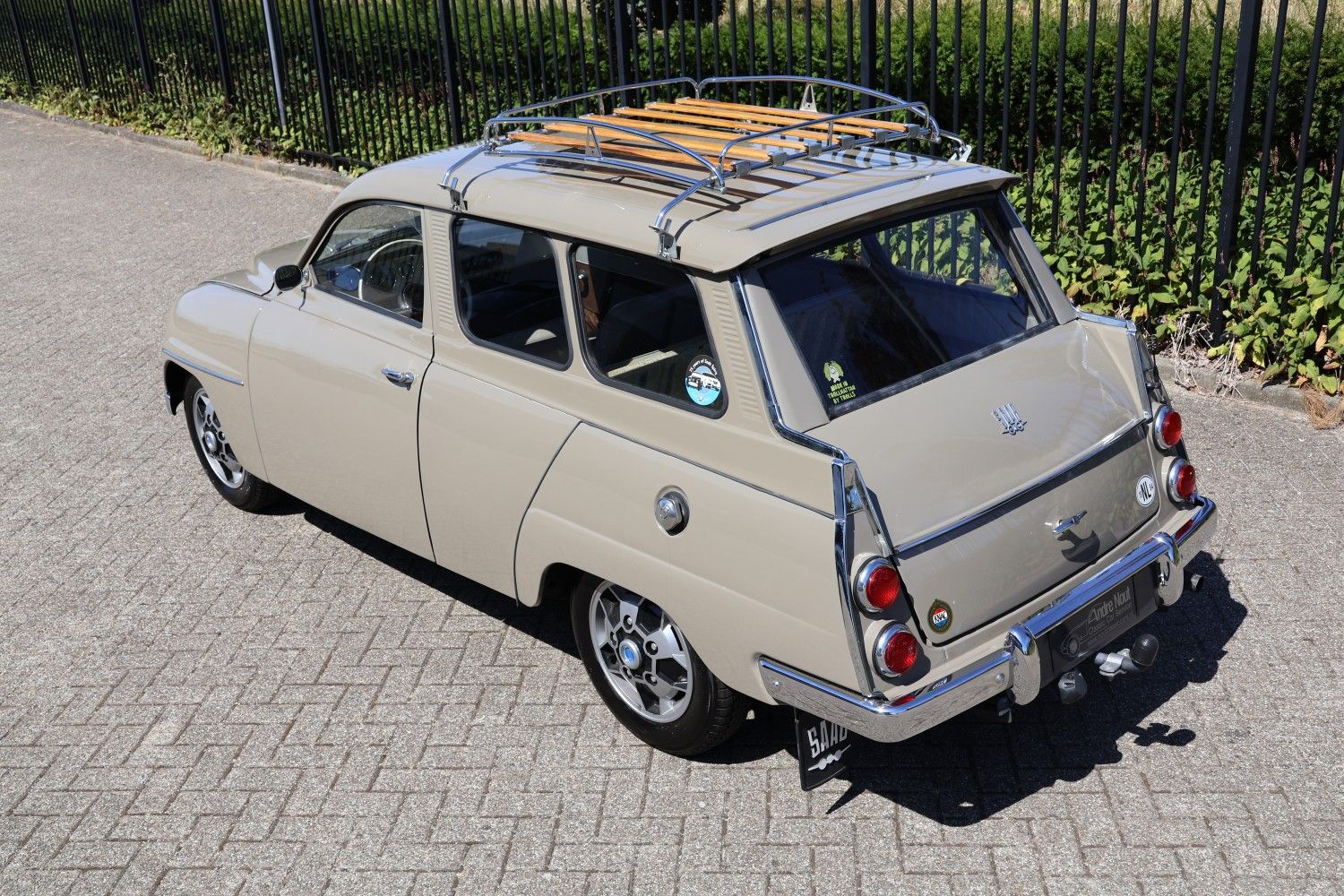 1964 Saab 95 station Bullnose, foto 10