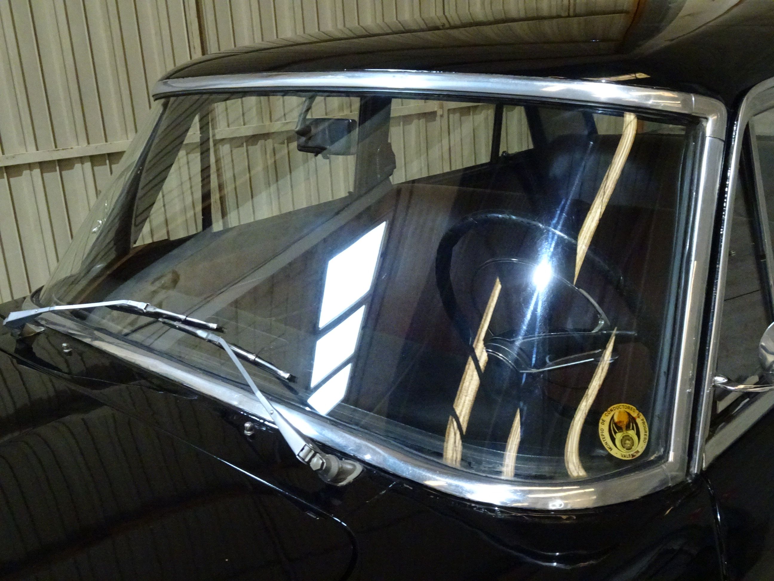 SEAT 1500 BIFARO DIESEL (MODELO 71) - 1971, foto 6