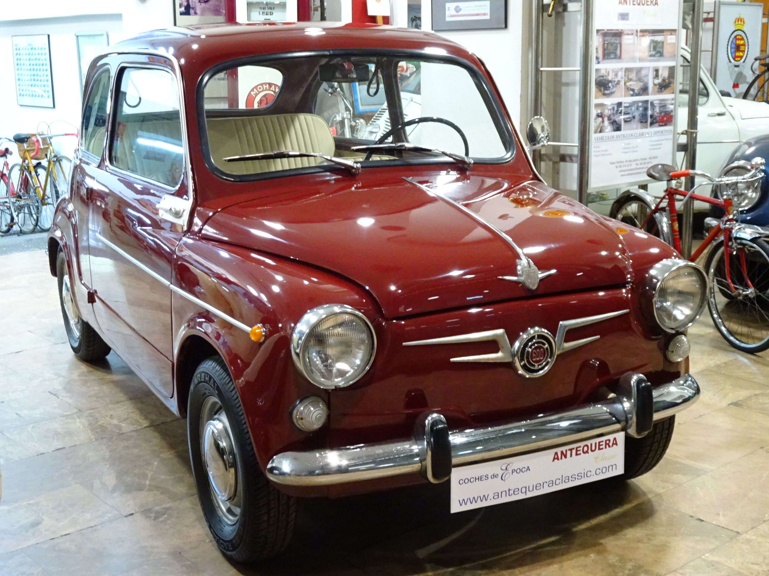 SEAT 600 D (SERIES 2) - 1969, foto 1