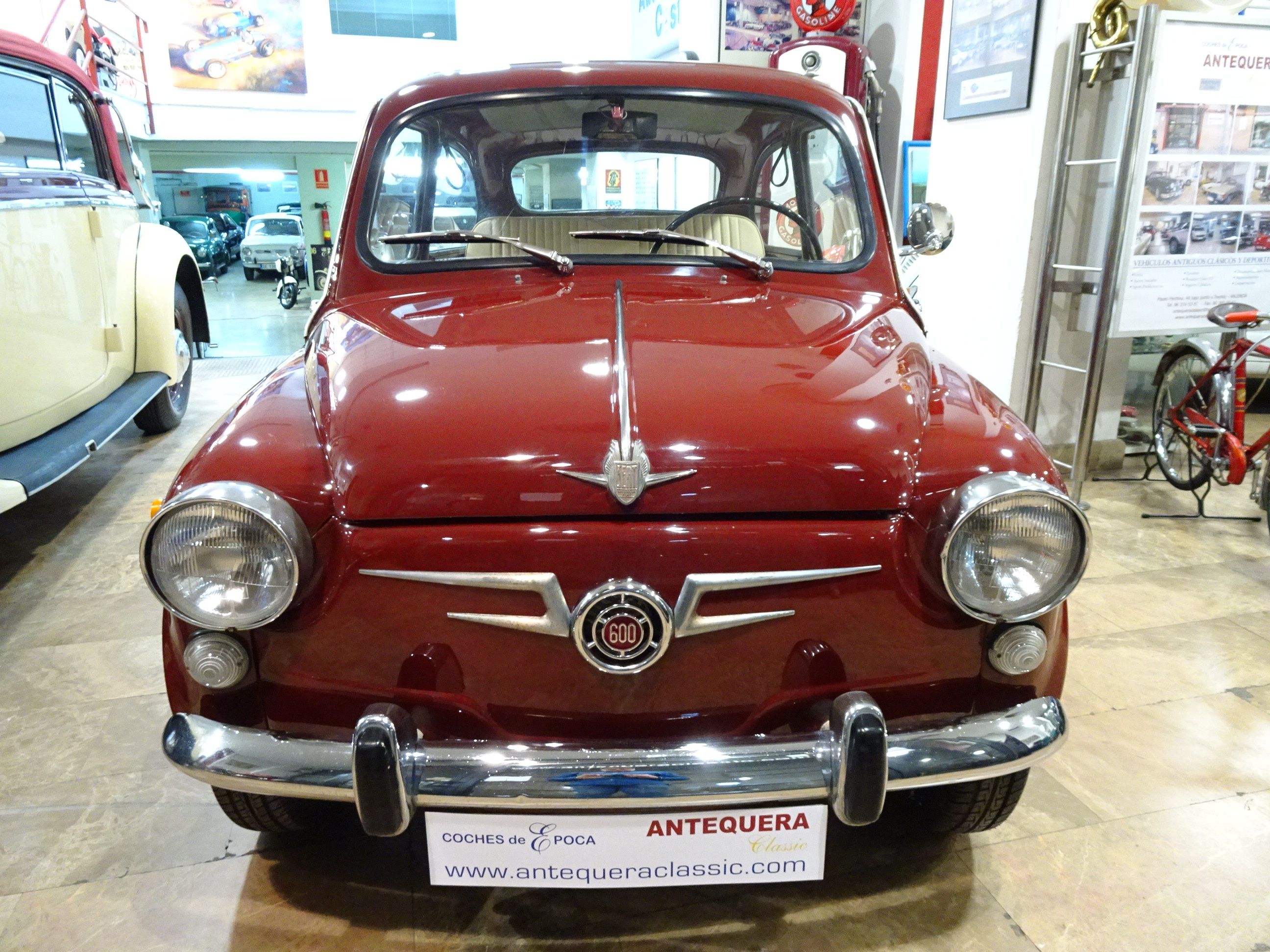 SEAT 600 D (SERIES 2) - 1969, foto 2