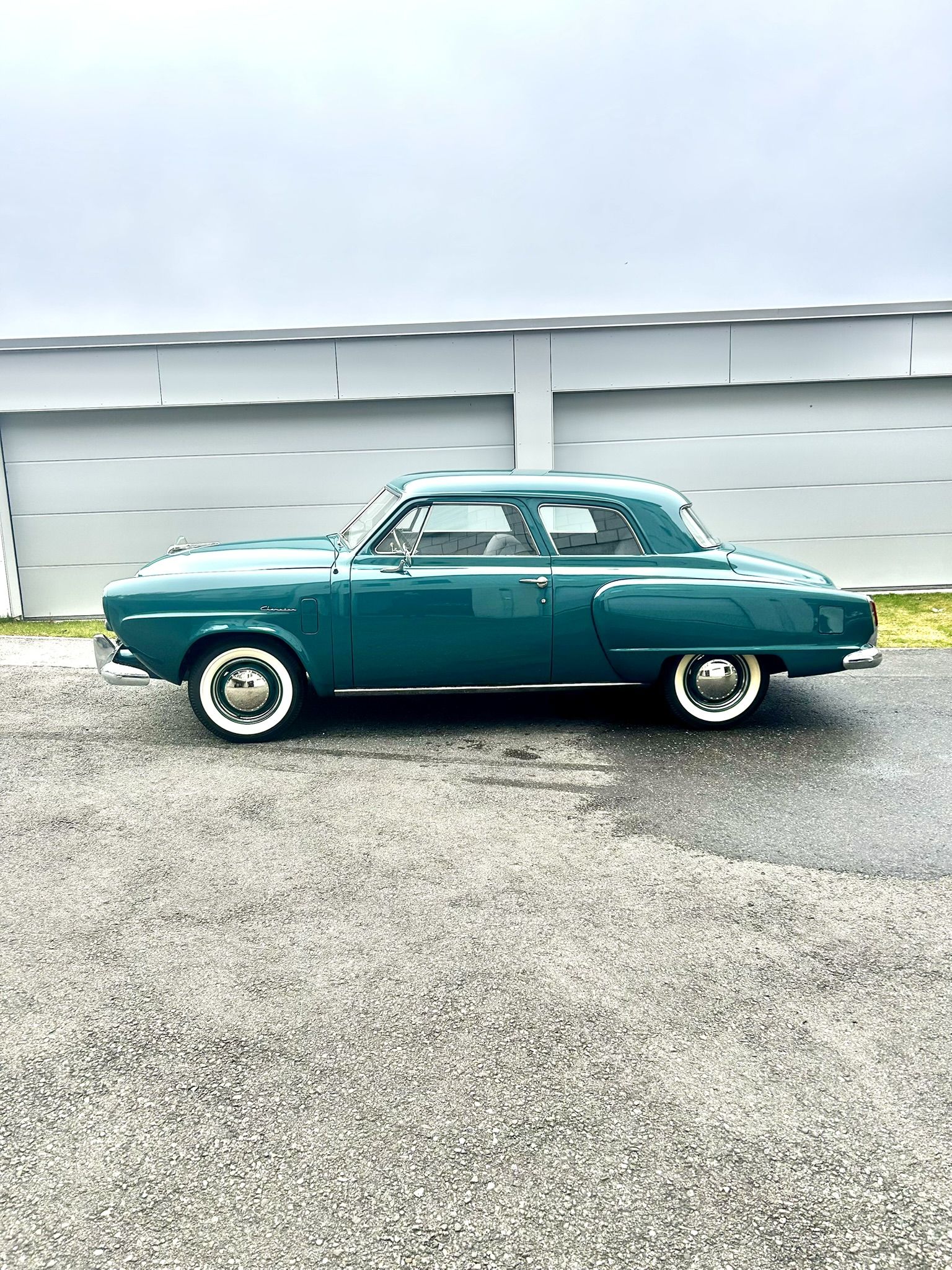 1949 Studebaker Champion Starlight Coupe "Bullet nose", foto 2