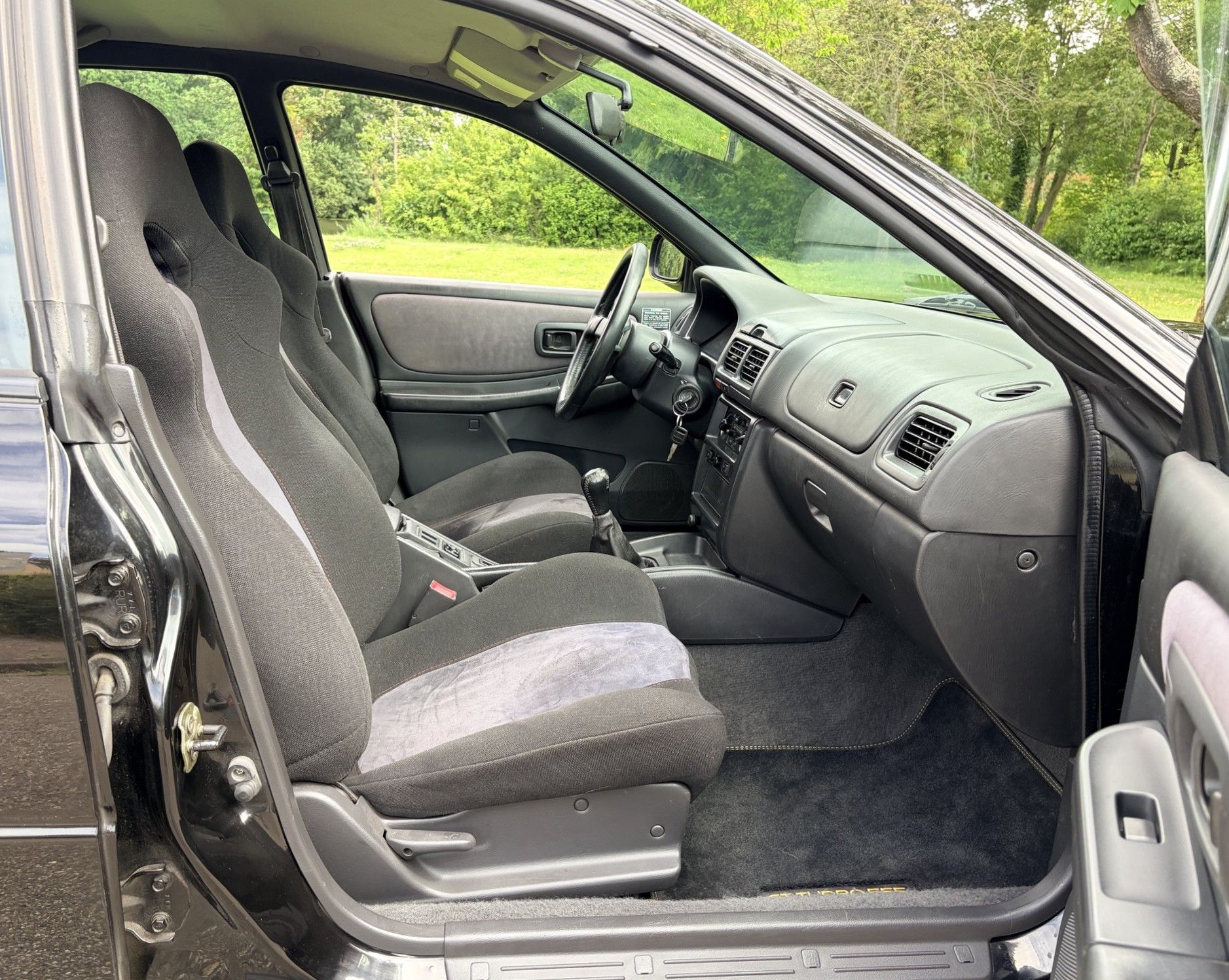 Subaru Impreza GT Turbo Stunning-Full History-Aircon., foto 7