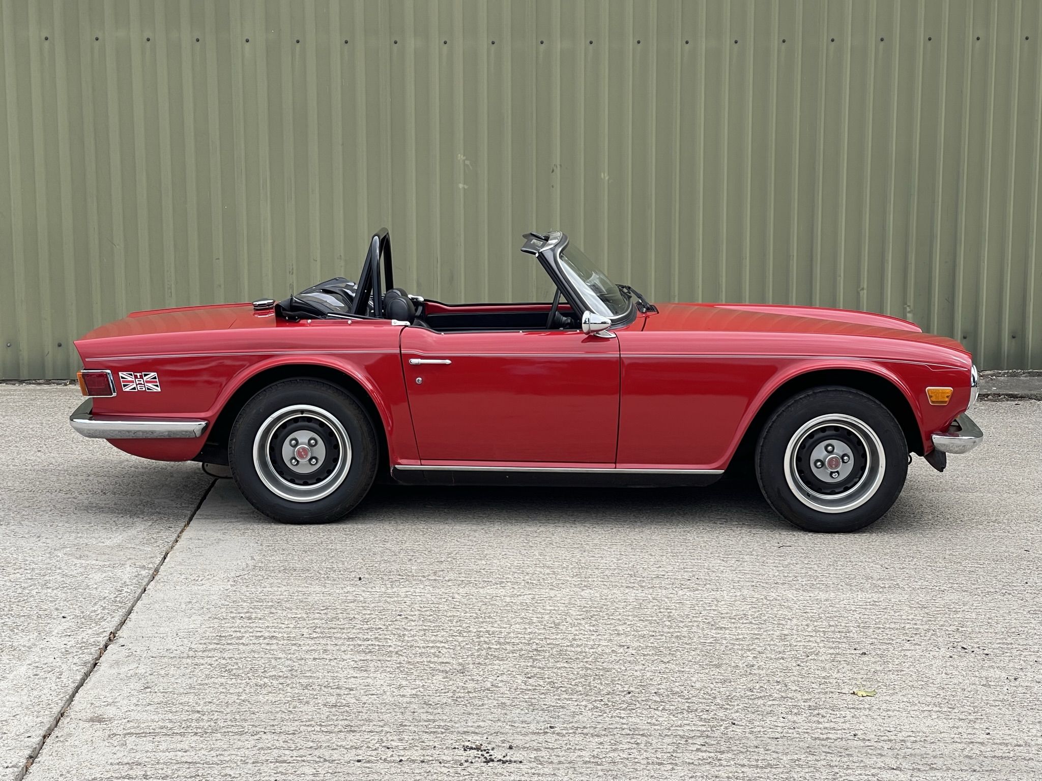 Triumph TR6 LHD, foto 2