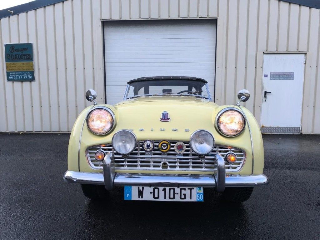 1958 TRIUMPH TR3A CABRIOLET, foto 2