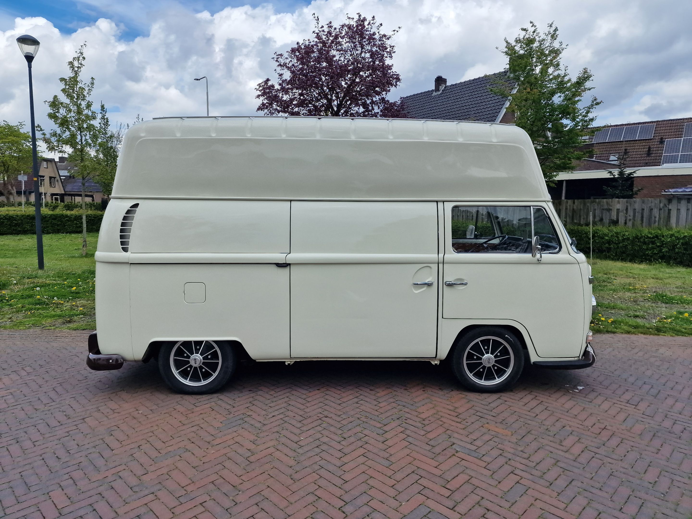 VW T2, Volkswagen T2A, T2A highroof, Volkswagen Bus, foto 4