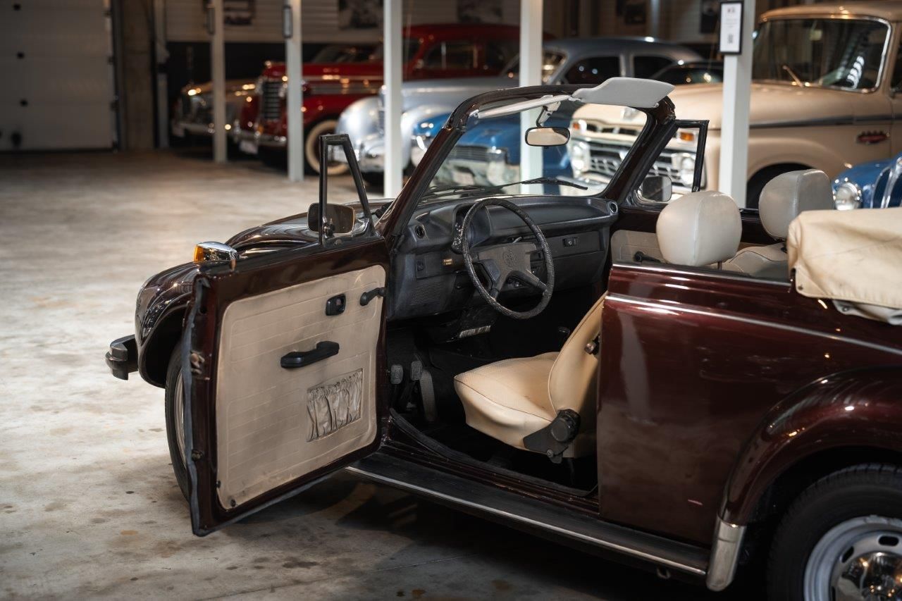 1984 Volkswagen Coccinelle Cabriolet, foto 8