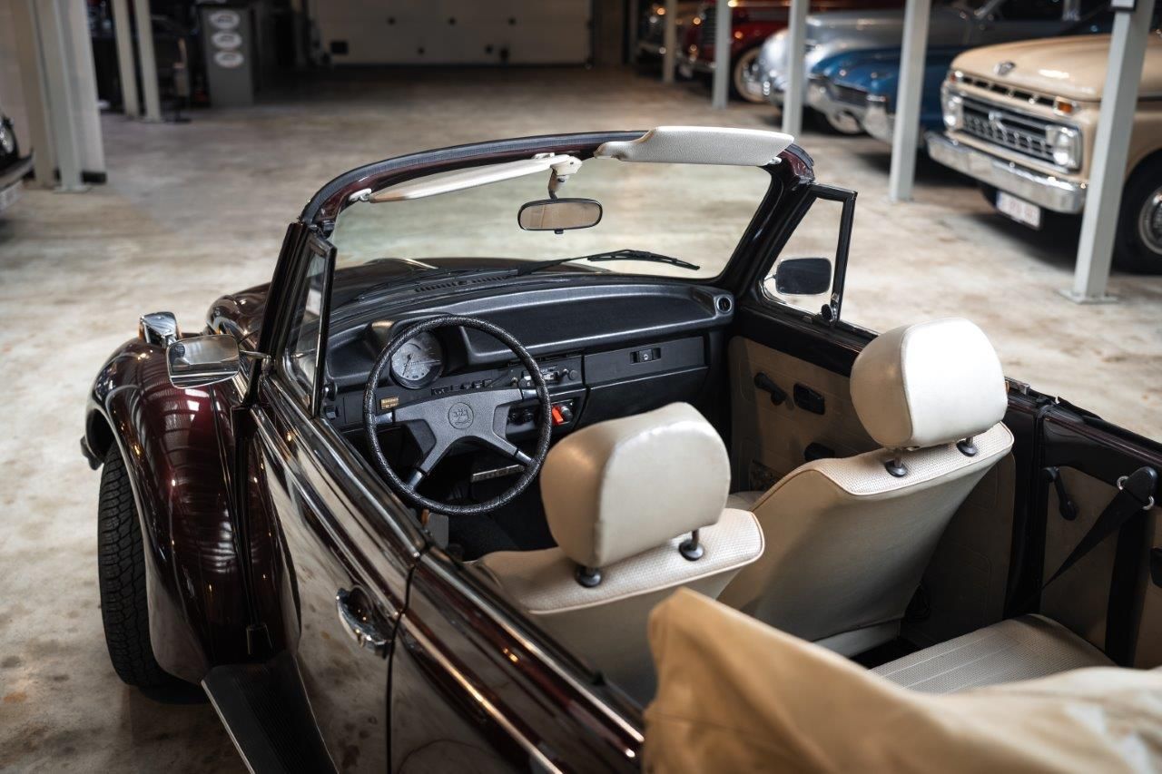 1984 Volkswagen Coccinelle Cabriolet, foto 12