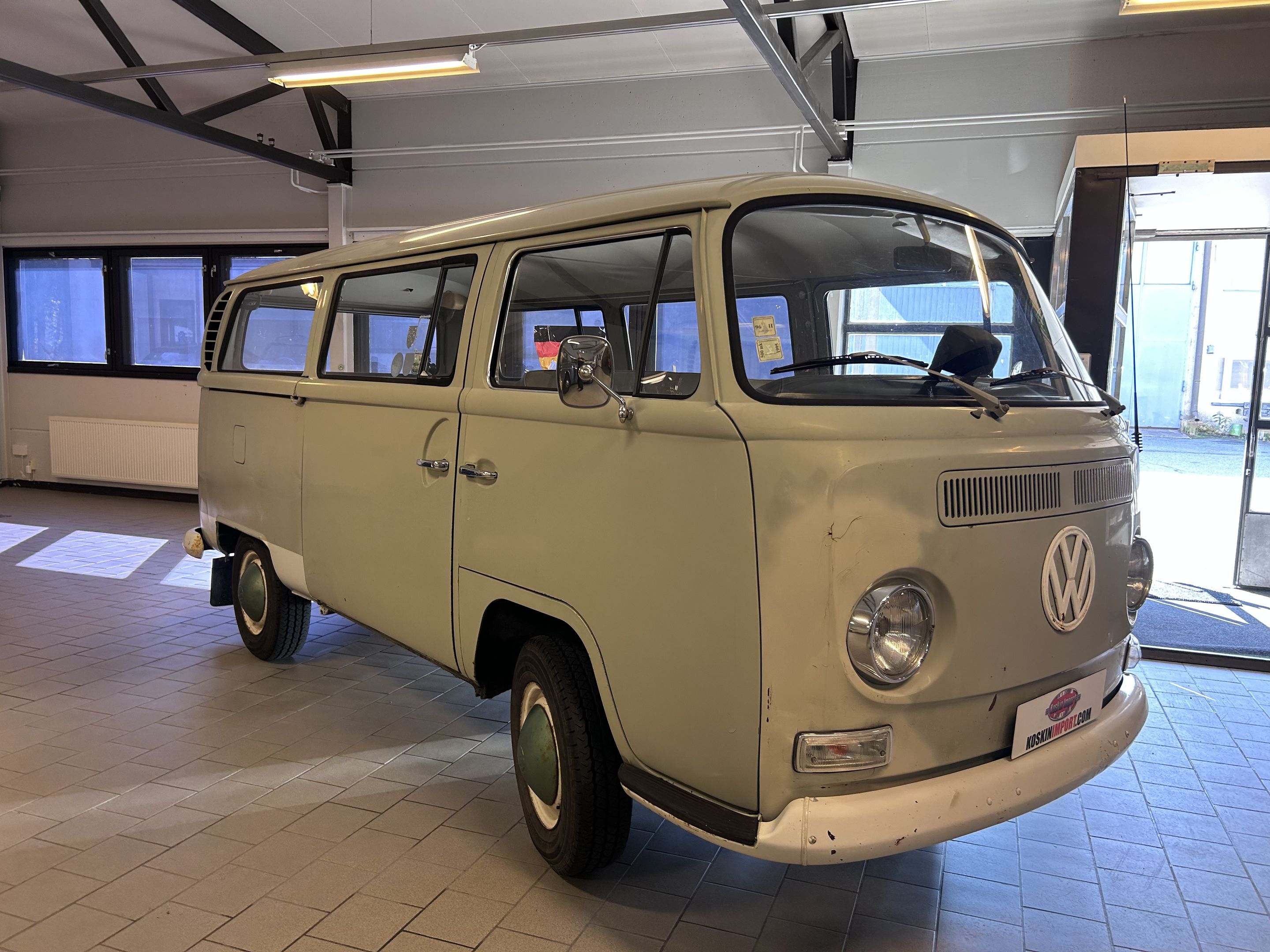 Volkswagen Transporter Bus 1970, foto 3