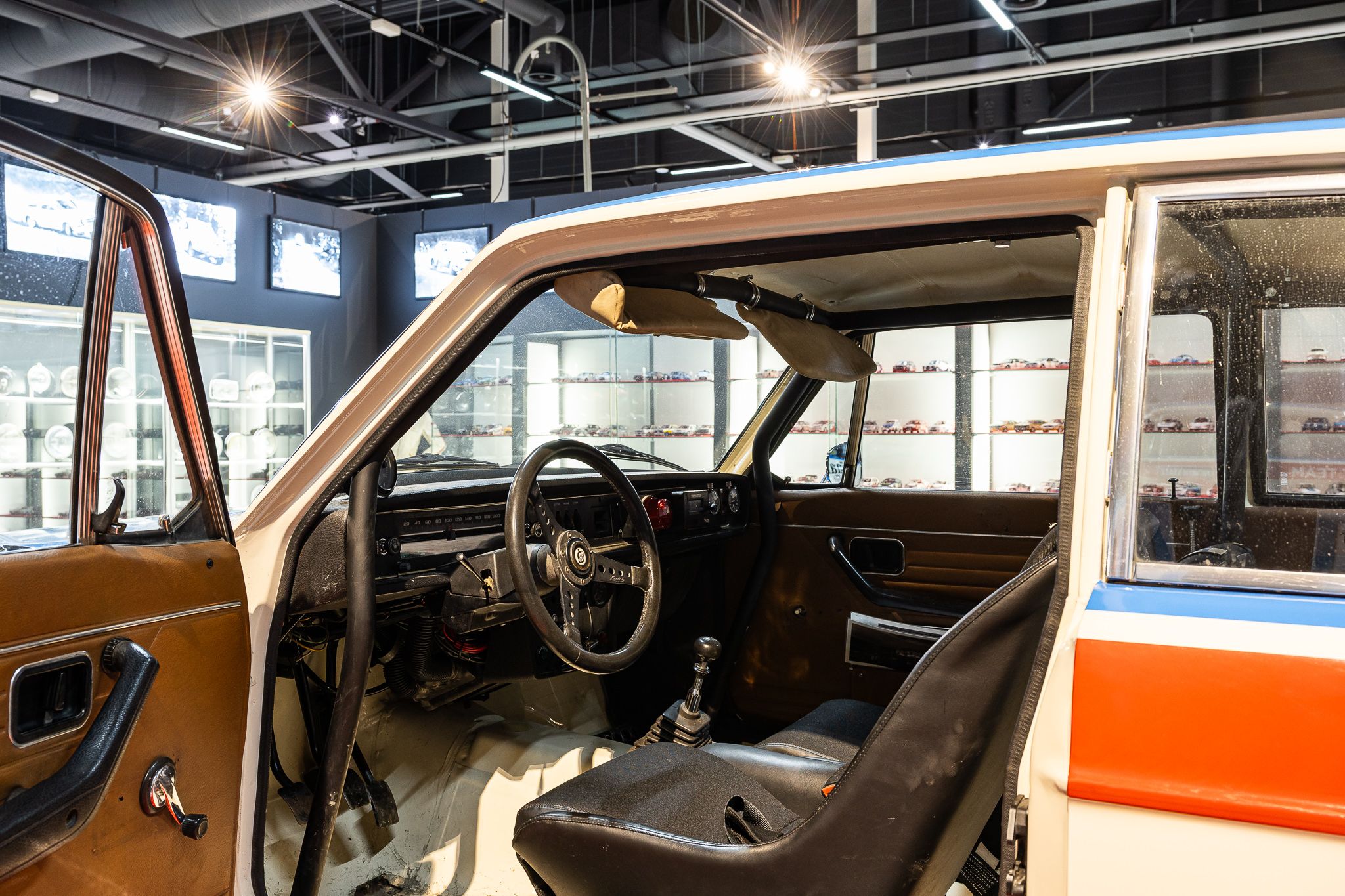 Volvo 142 Markku Alen Rally Car, foto 9