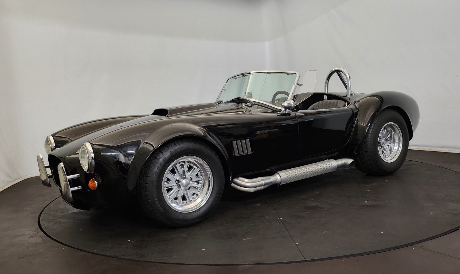 1991 AC Cobra 427, foto 2