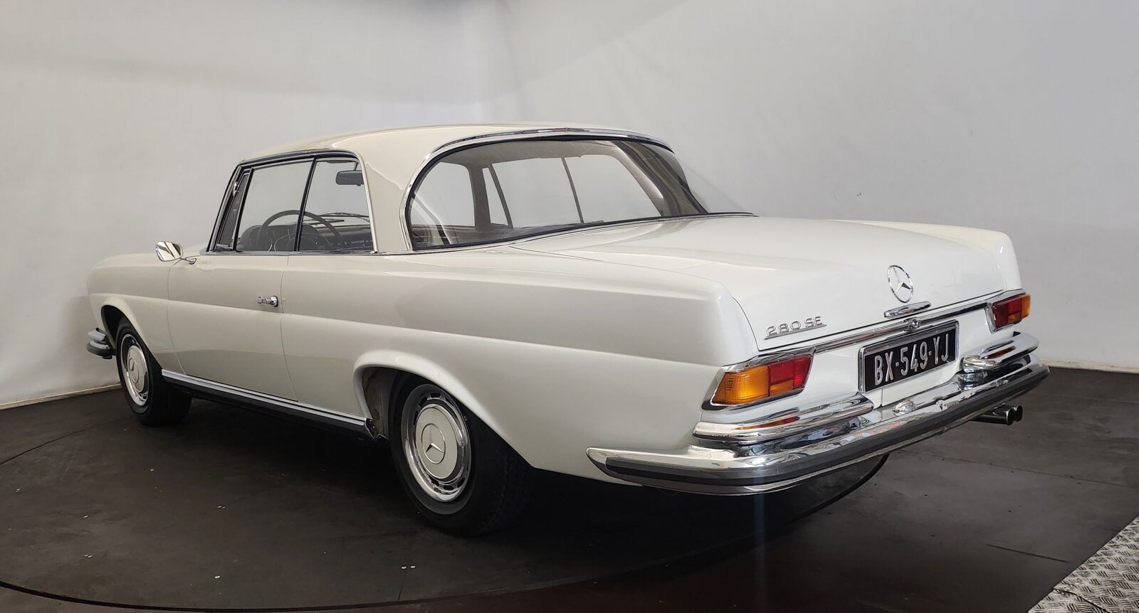 1969 Mercedes 280 SE Coupe, foto 3