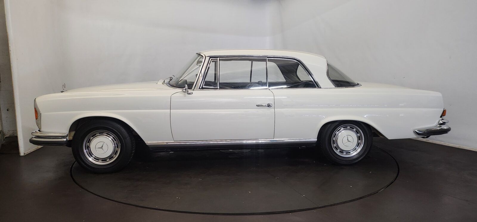 1969 Mercedes 280 SE Coupe, foto 8