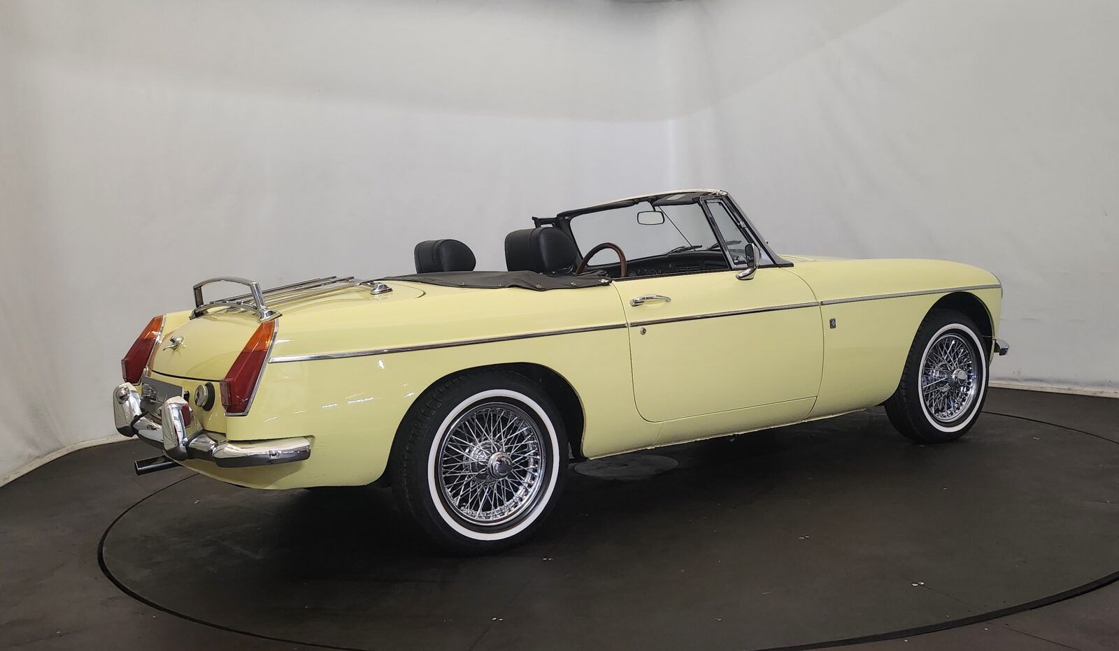 1976 MG B cabriolet, foto 4