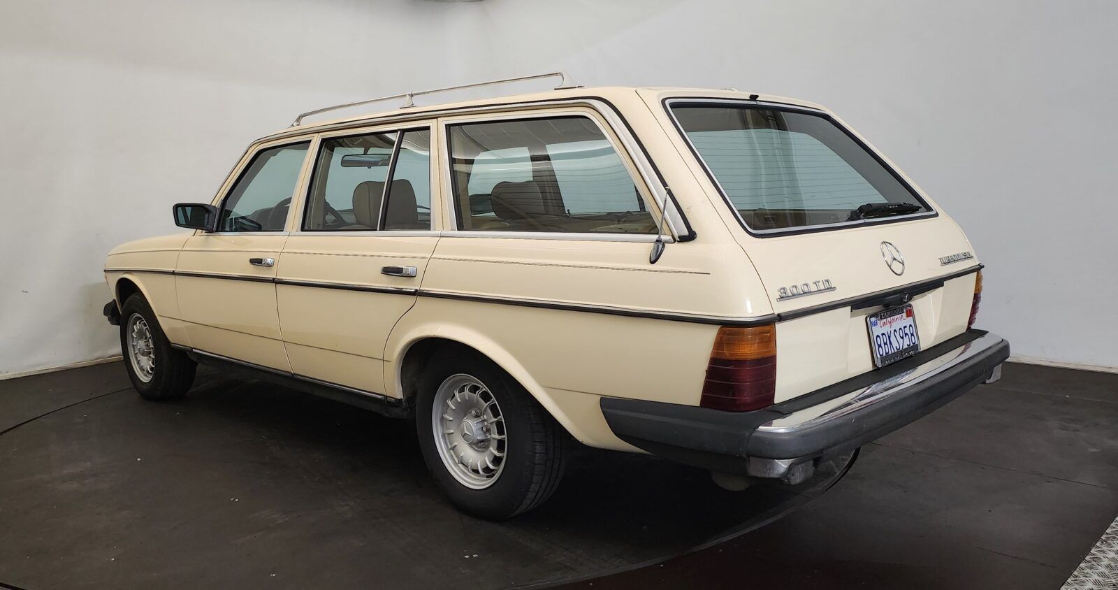 1982 Mercedes 300 TD Wagon, foto 3