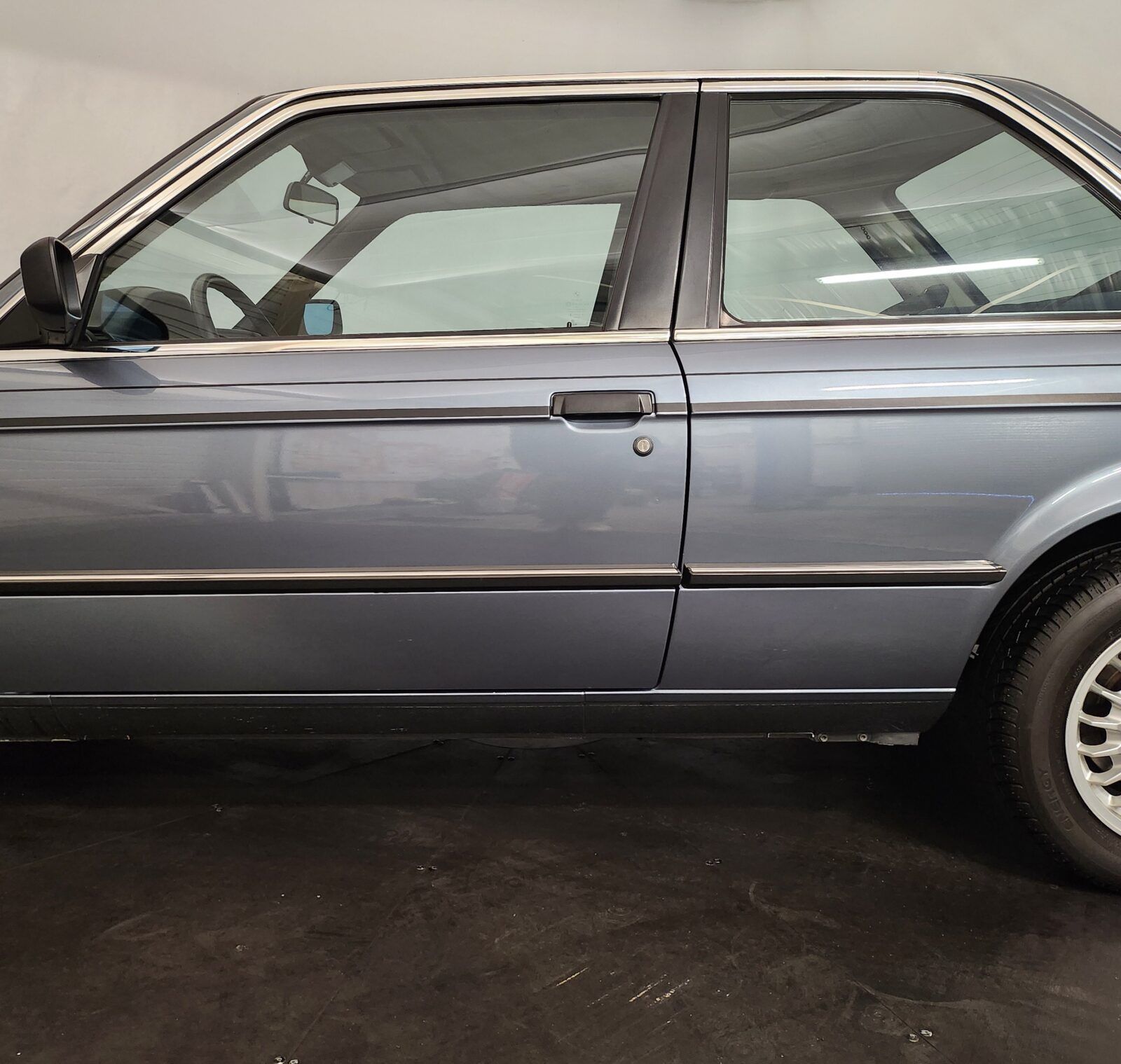 1983 BMW 323i coupé E30, foto 10