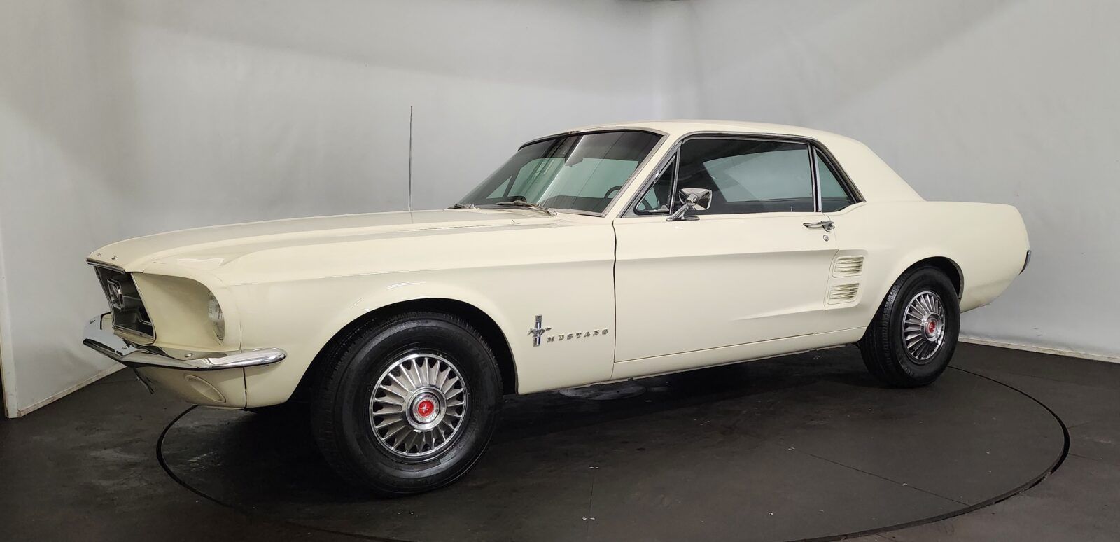 1967 Ford Mustang, foto 2
