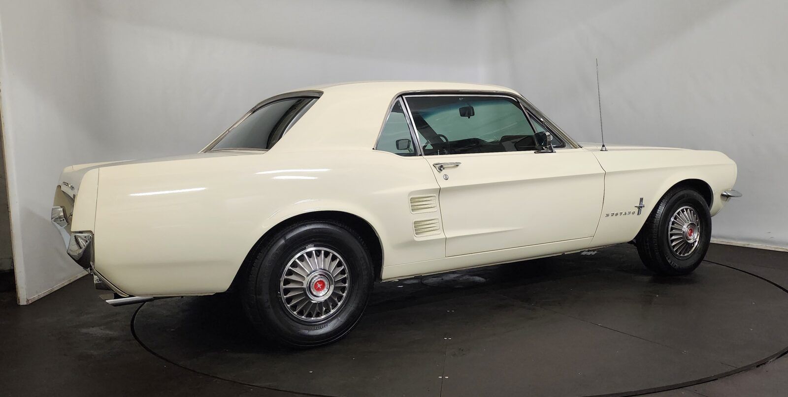 1967 Ford Mustang, foto 4