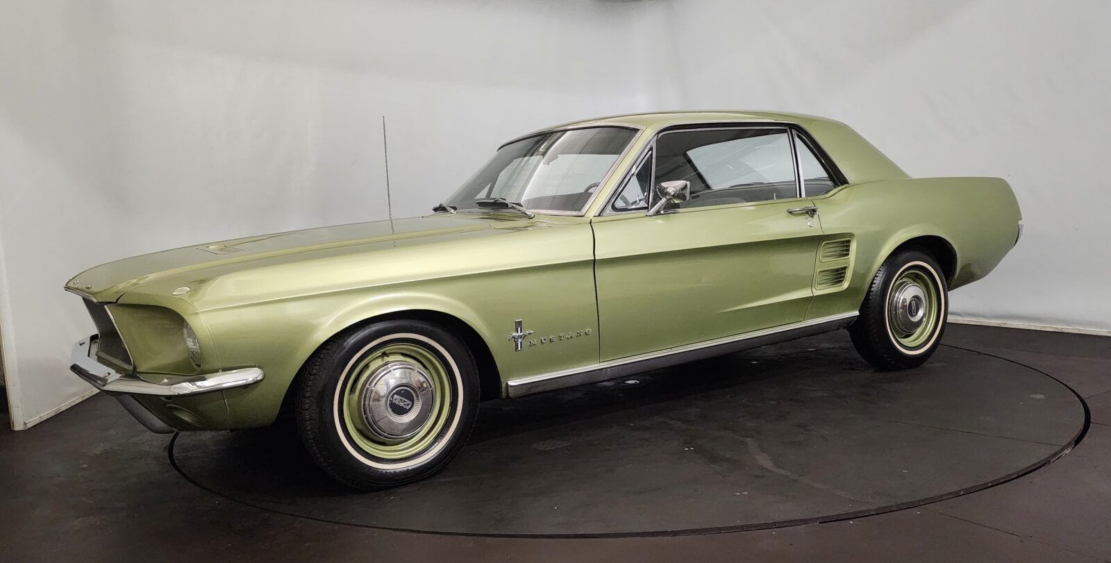 1967 Ford Mustang, foto 2