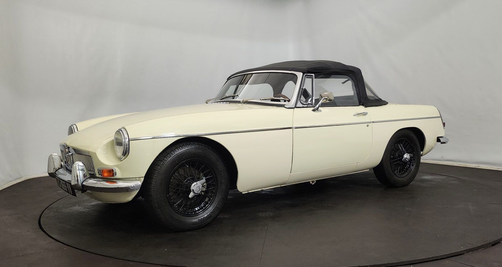 1968 MG B cabriolet MK1, foto 2