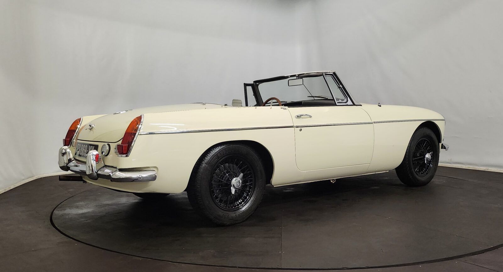 1968 MG B cabriolet MK1, foto 4