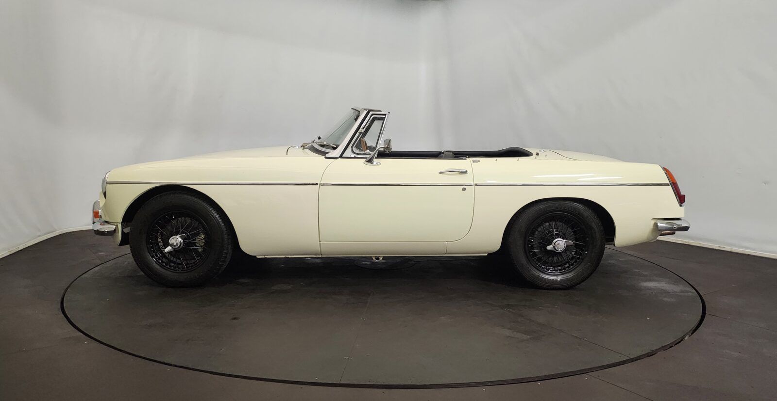 1968 MG B cabriolet MK1, foto 9