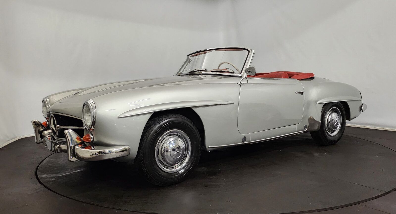 1957 Mercedes 190 SL, foto 2