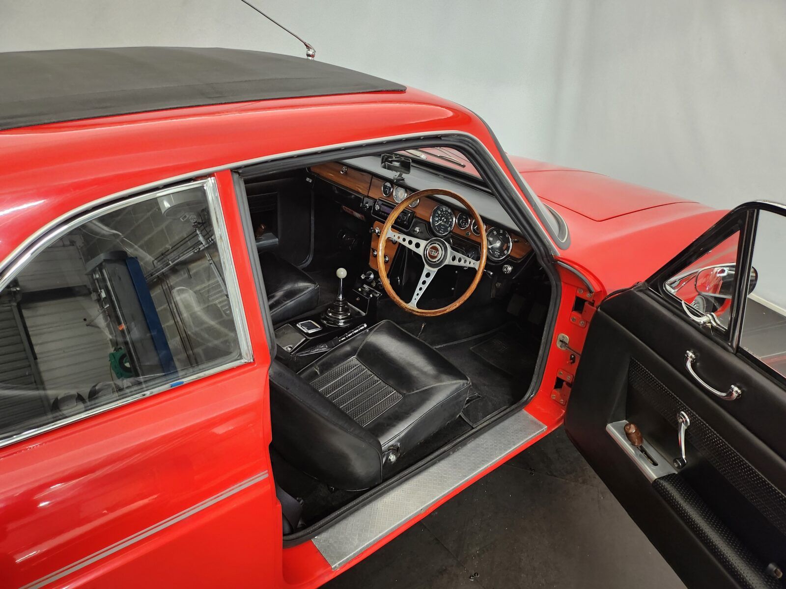 1966 Reliant Scimitar GT SE4, foto 5