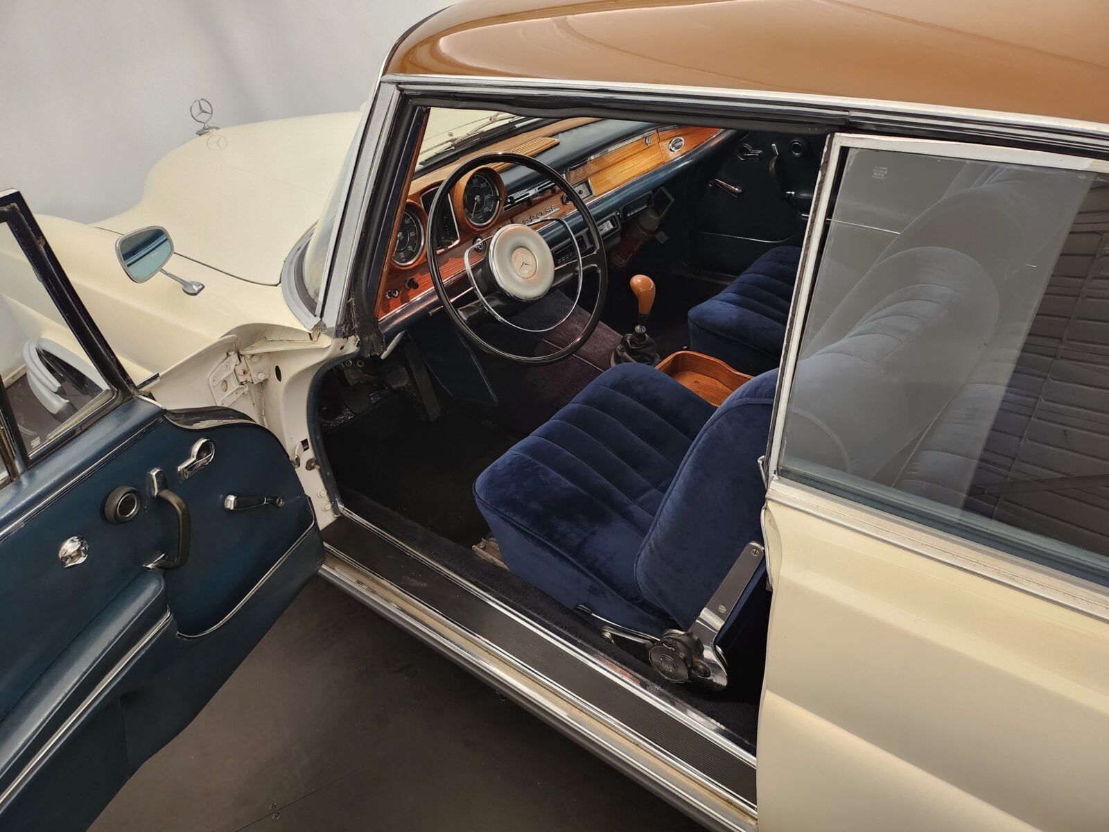 1965 Mercedes 220 SE coupe, foto 5