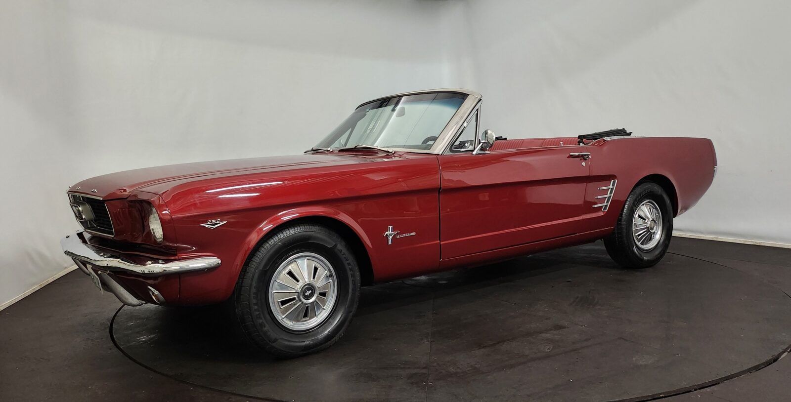 1966 Ford Mustang, foto 2