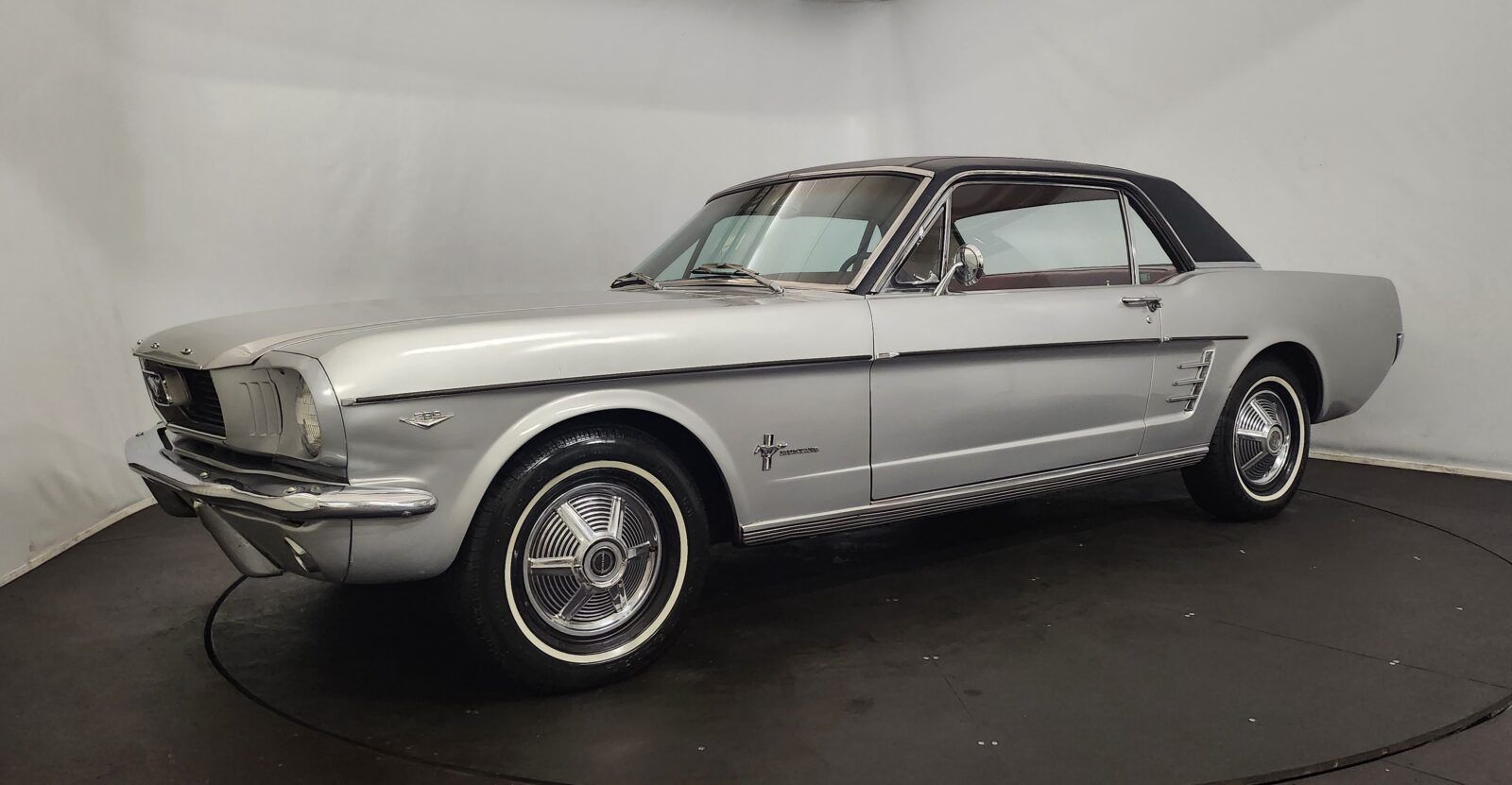 1966 Ford Mustang, foto 2