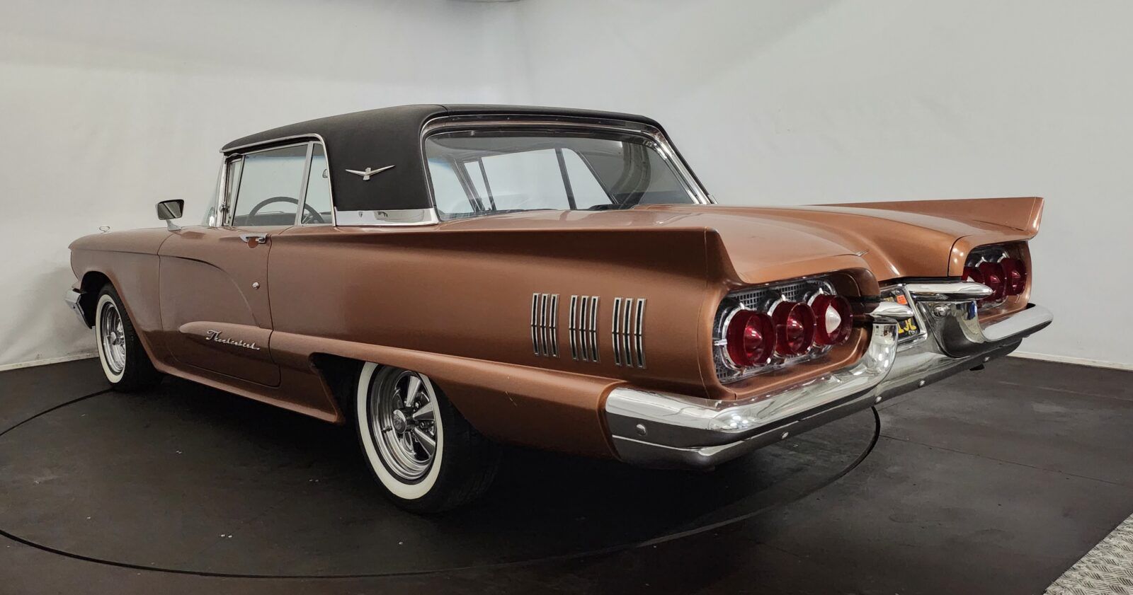 1960 Ford Thunderbird, foto 3