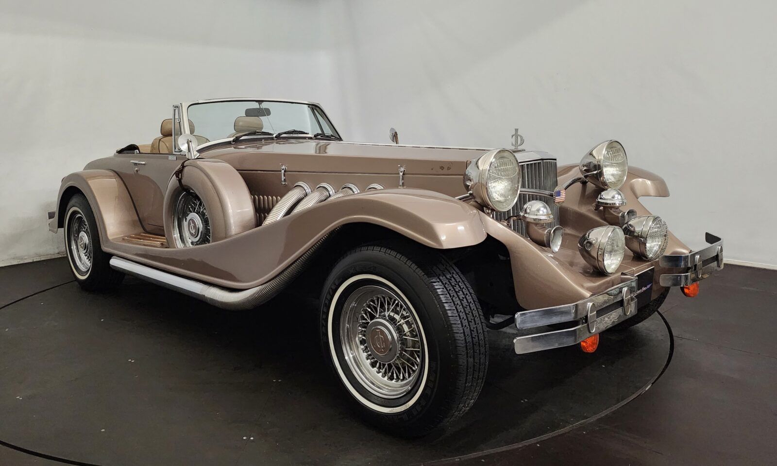 1981 Gatsby Coachworks De Courville Roadster, foto 1