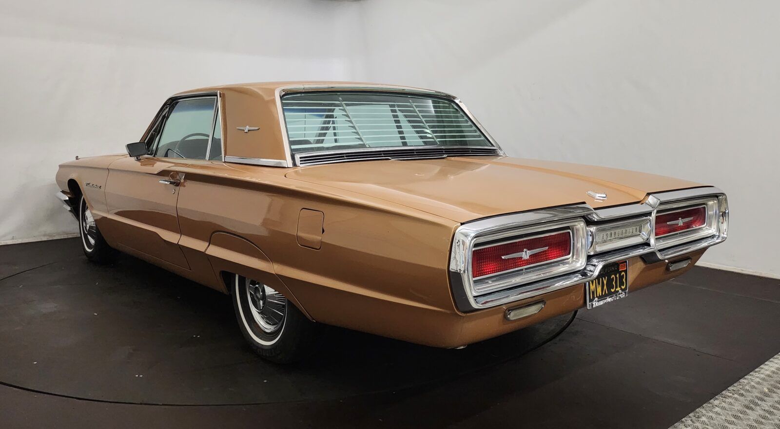 1964 Ford Thunderbird, foto 3
