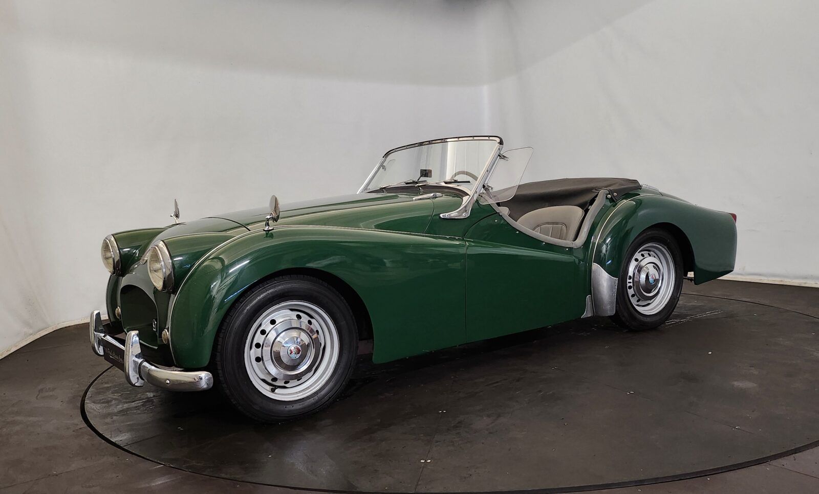 1955 Triumph TR2, foto 2