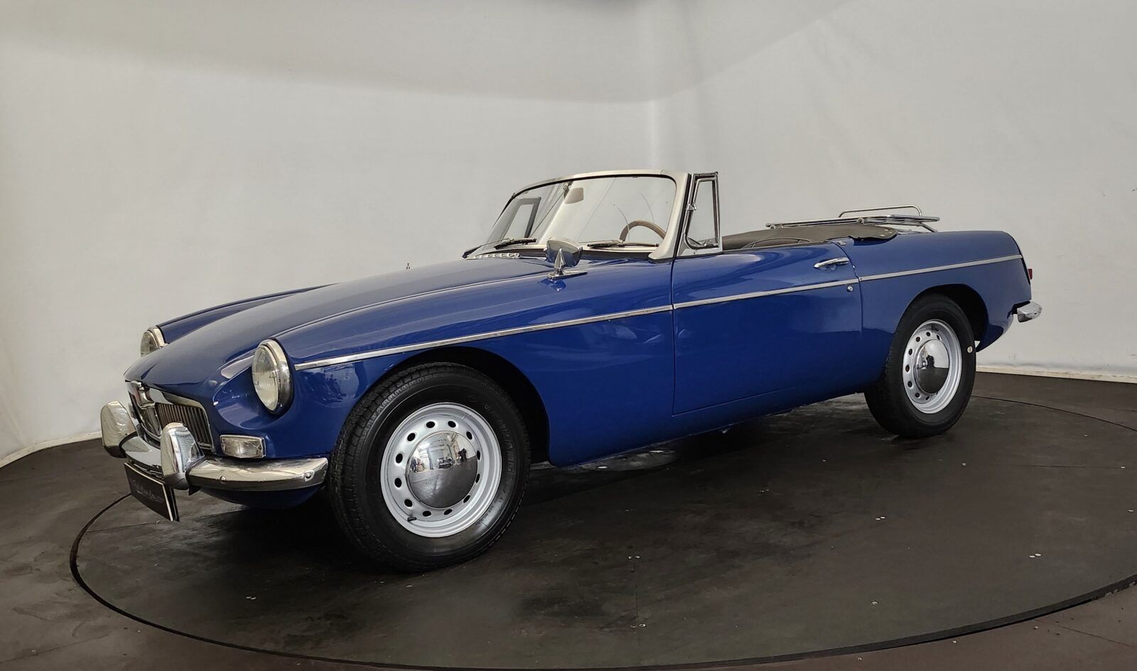 1968 MG B cabriolet MK1, foto 2