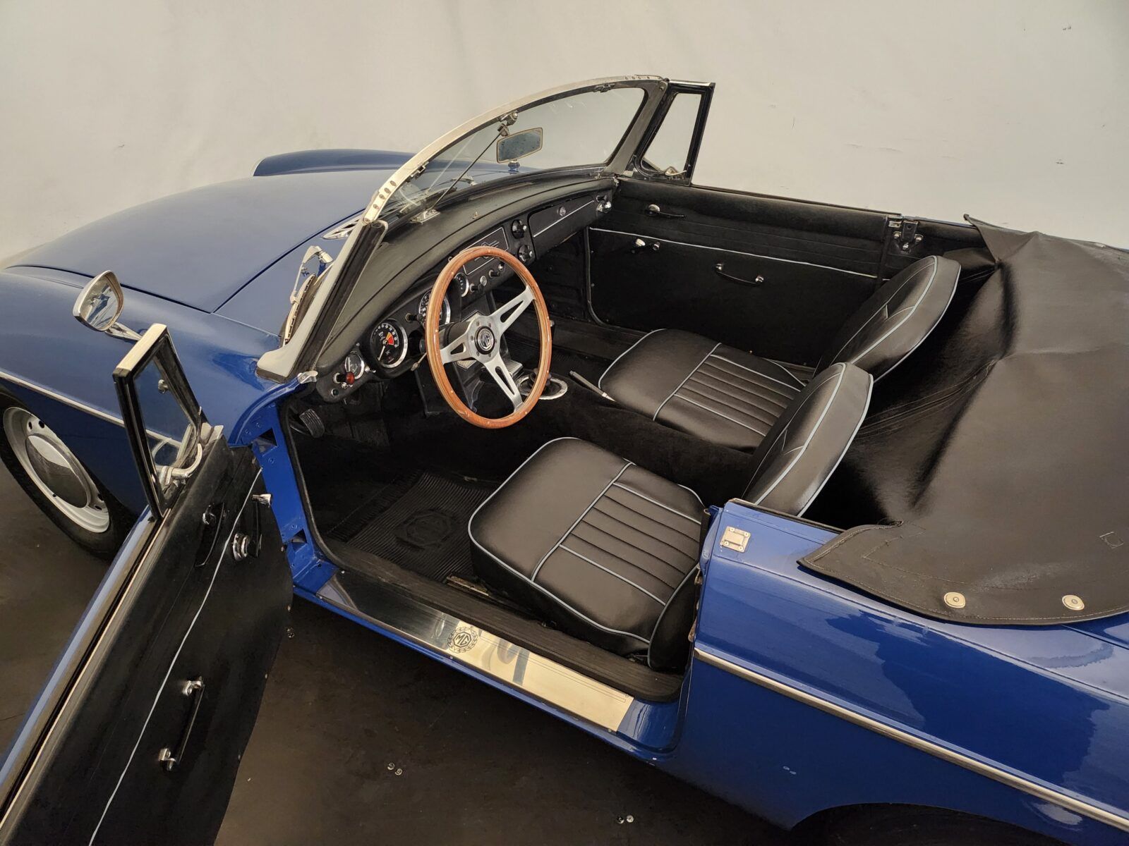 1968 MG B cabriolet MK1, foto 5