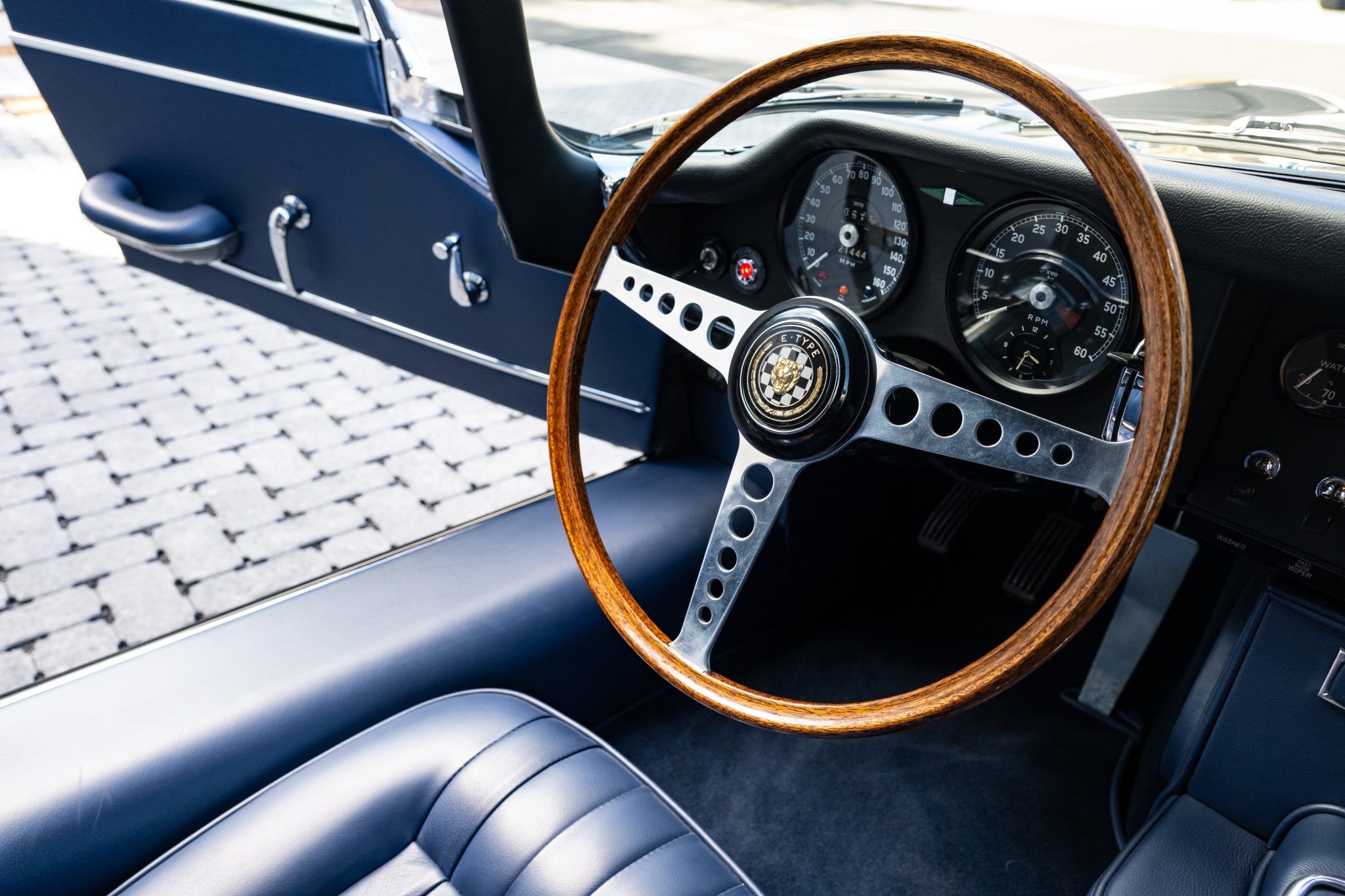 1965 Jaguar E-Type S1 Roadster, foto 9