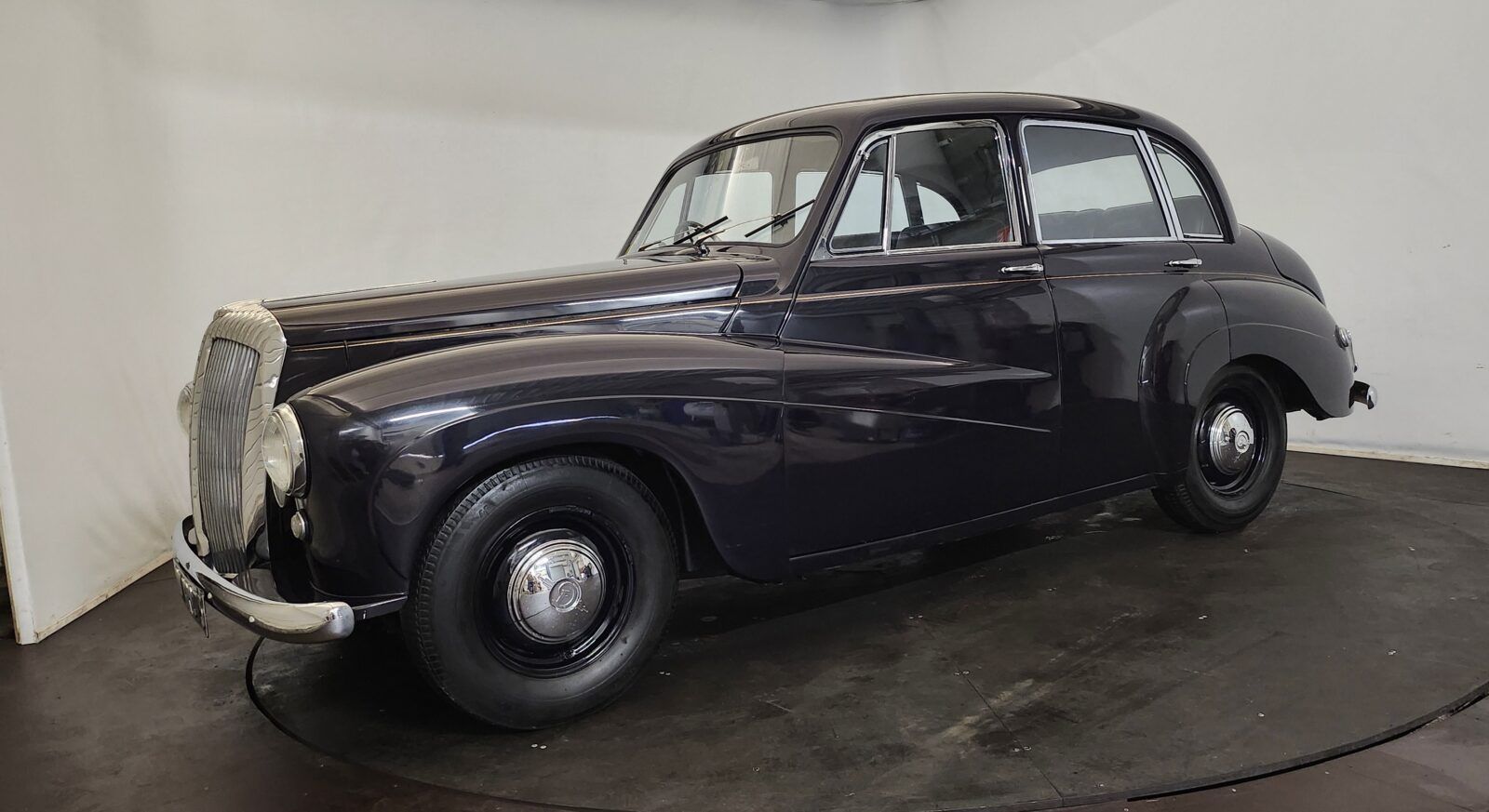 1956 Daimler Conquest, foto 2