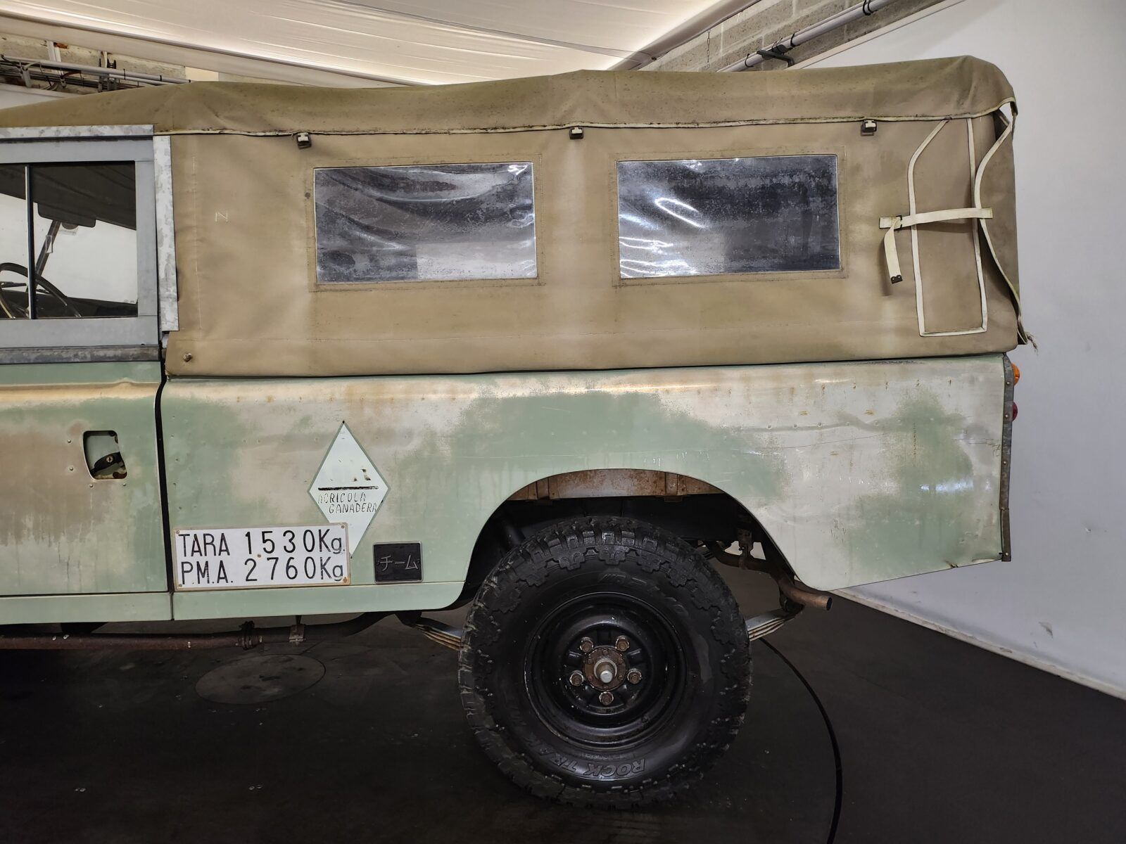 1974 Land Rover Series III Santana 109, foto 11